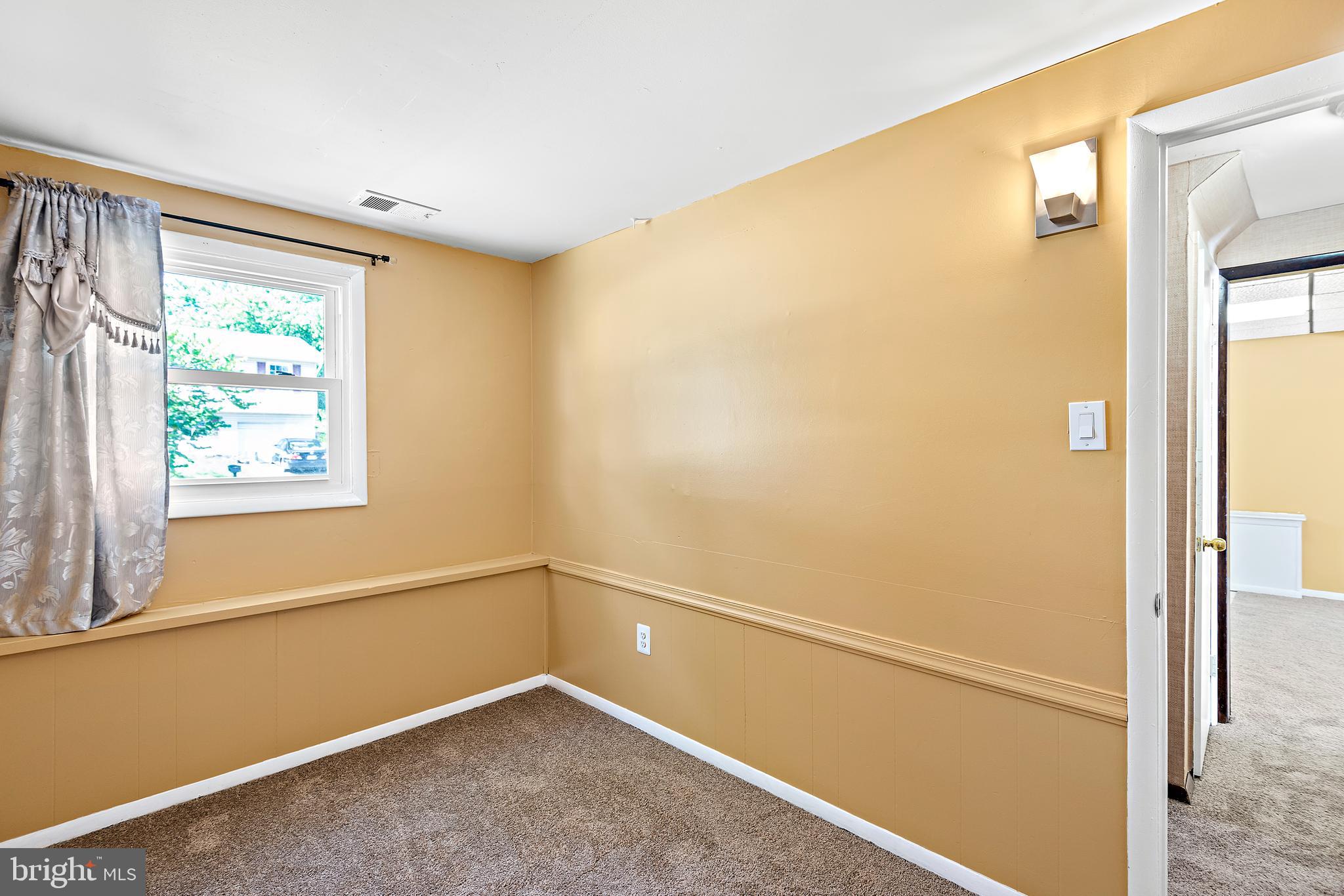 THE PROVINCES - Residential