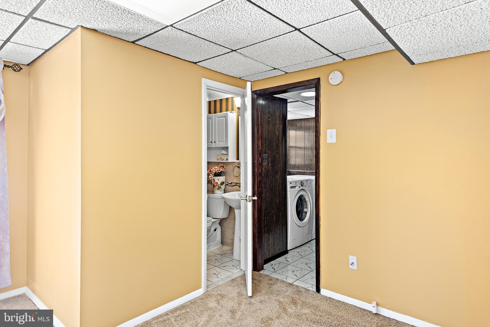 THE PROVINCES - Residential