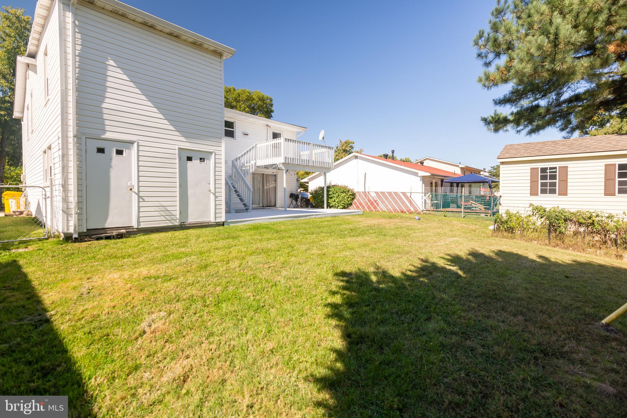 THE PROVINCES - Residential