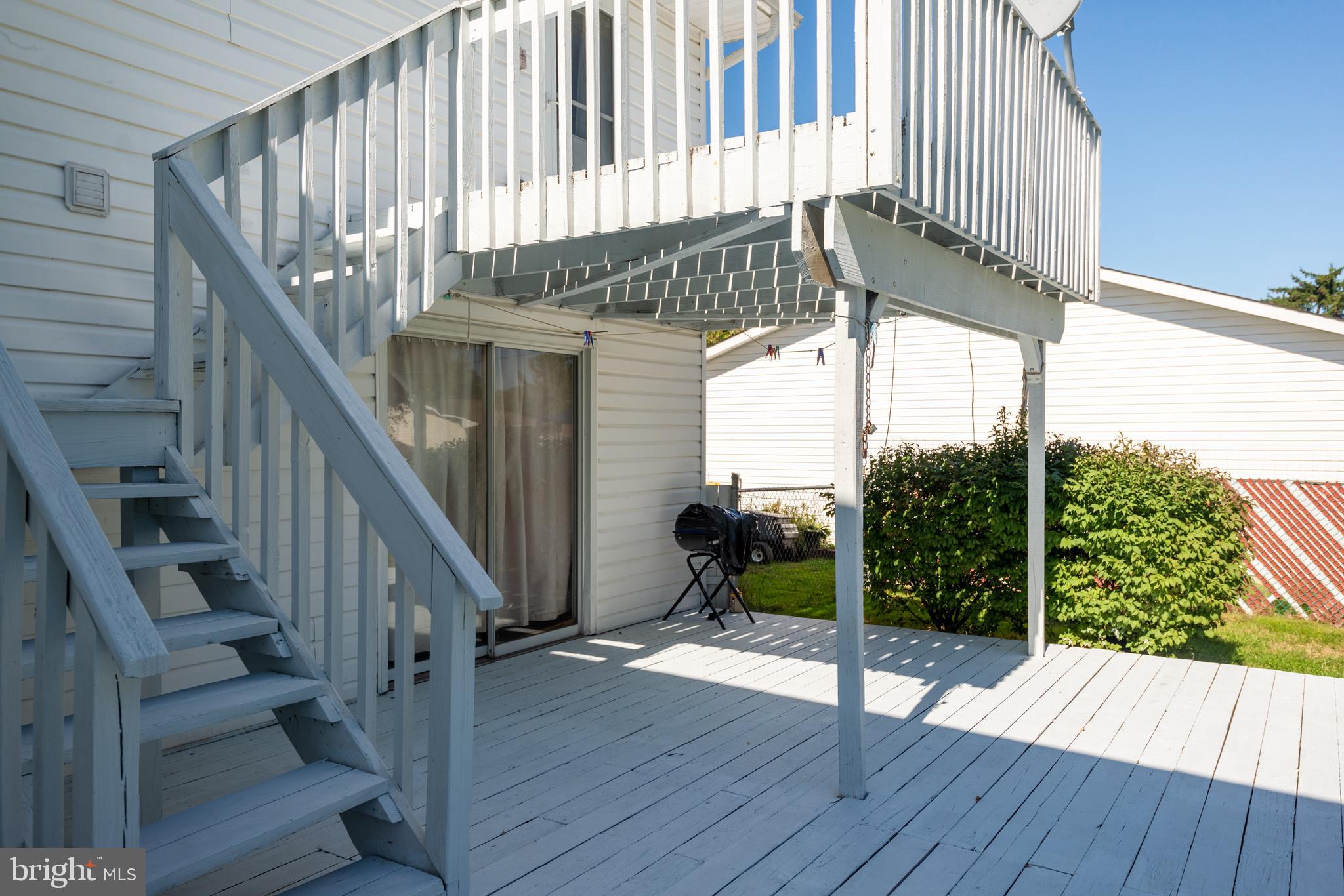 THE PROVINCES - Residential