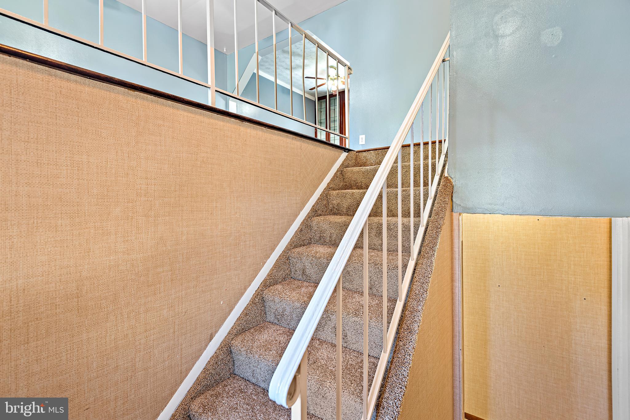 THE PROVINCES - Residential