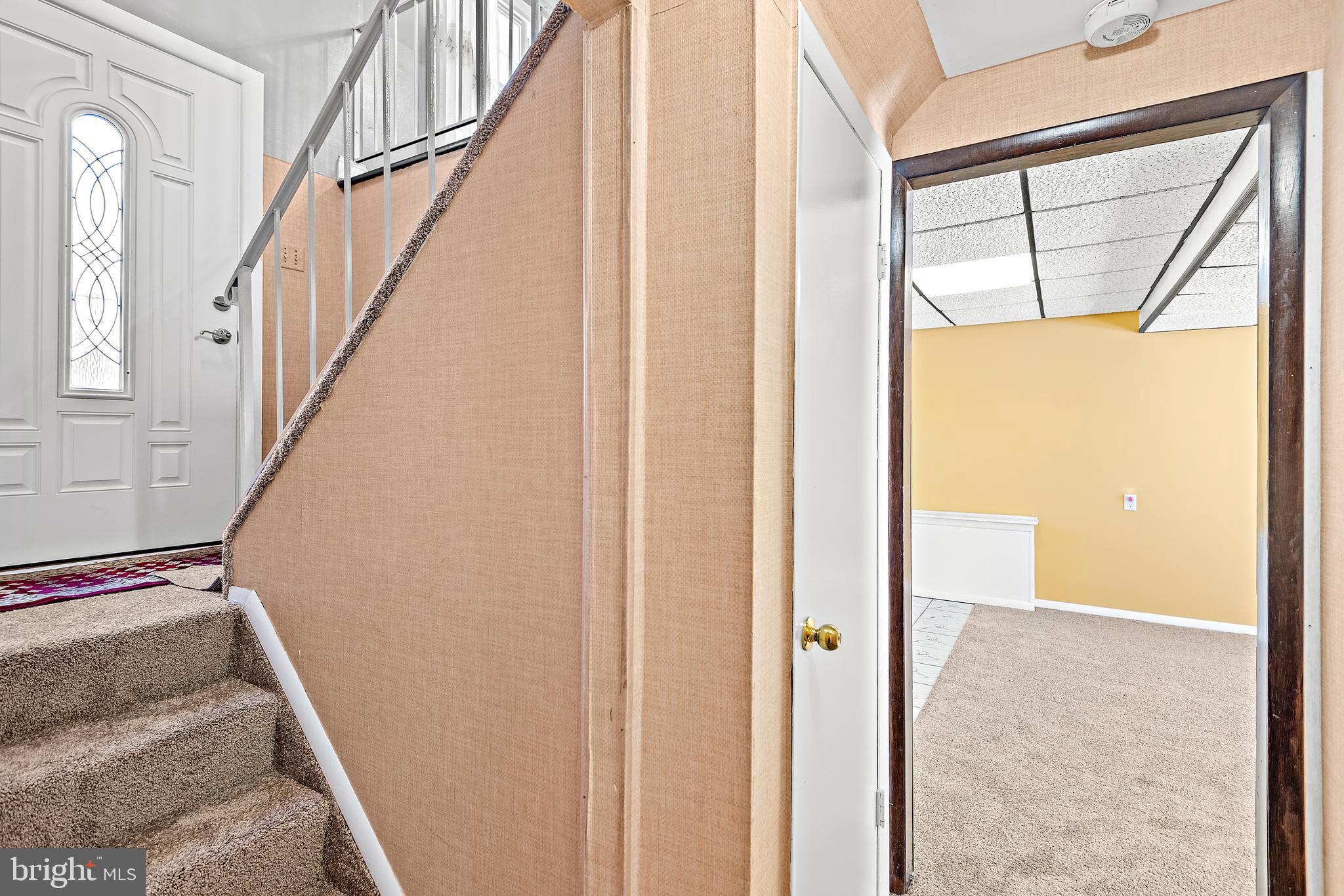 THE PROVINCES - Residential