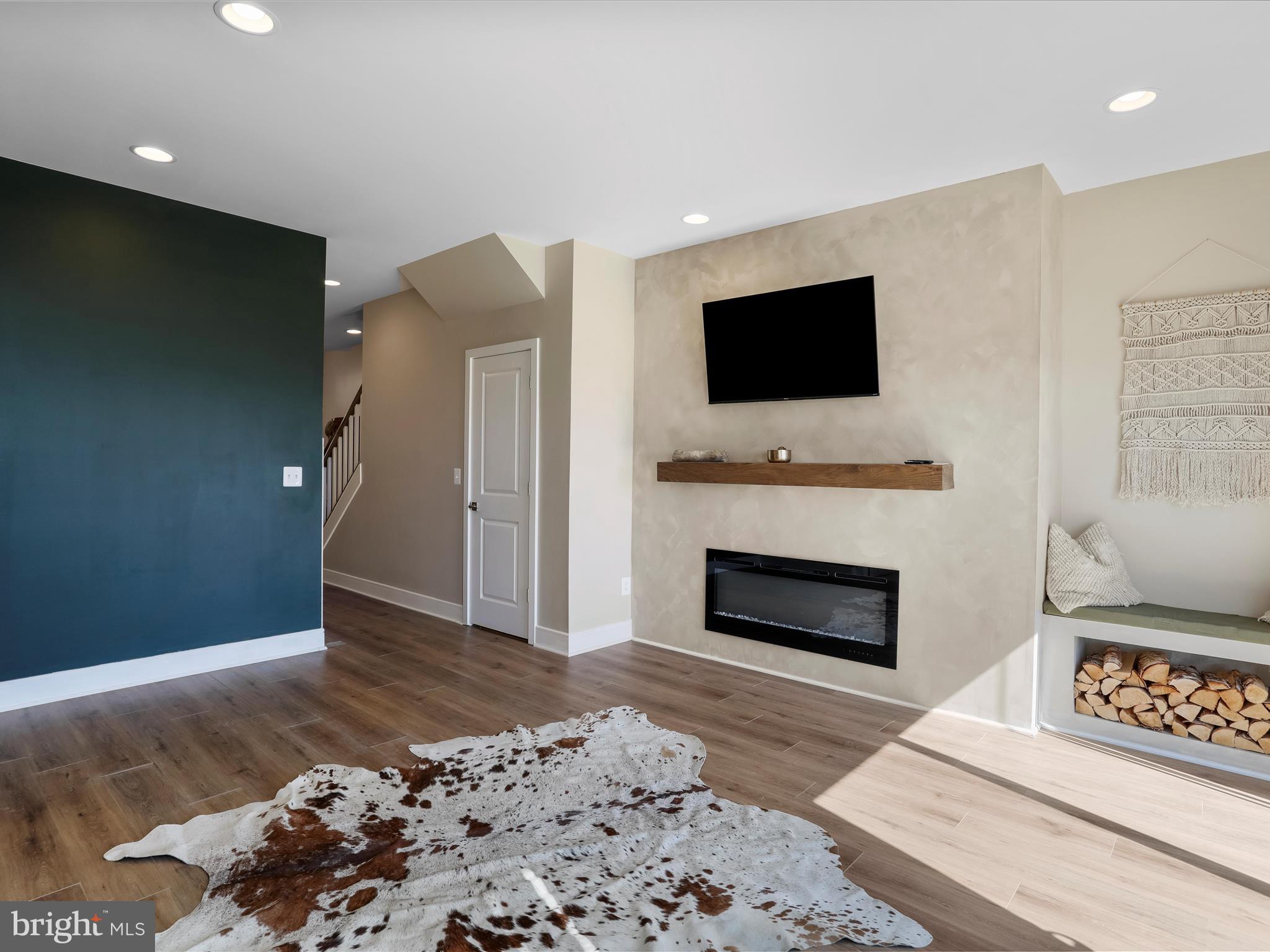 102 PHACELIA WAY