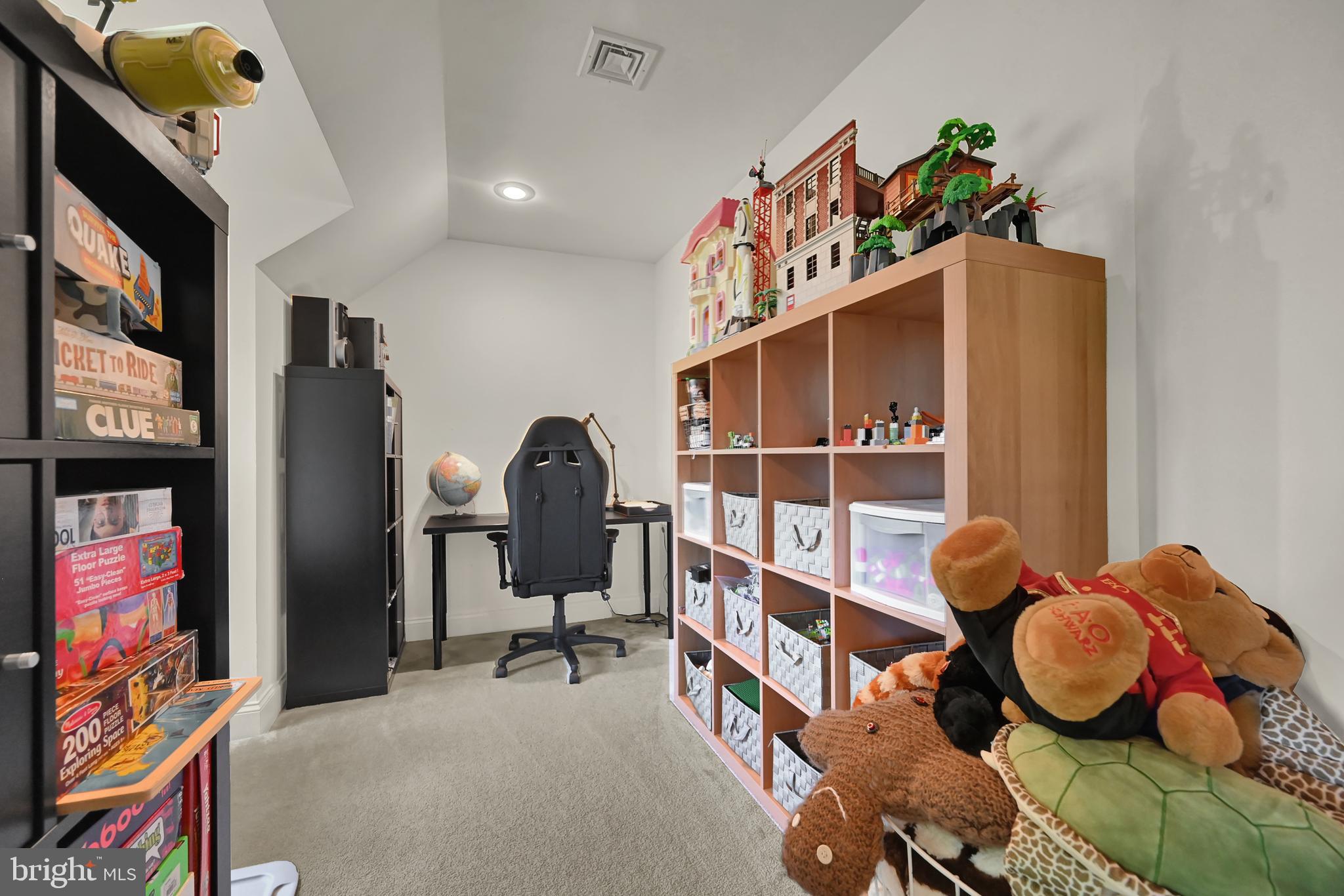 HOPEWELL TWP - Residential