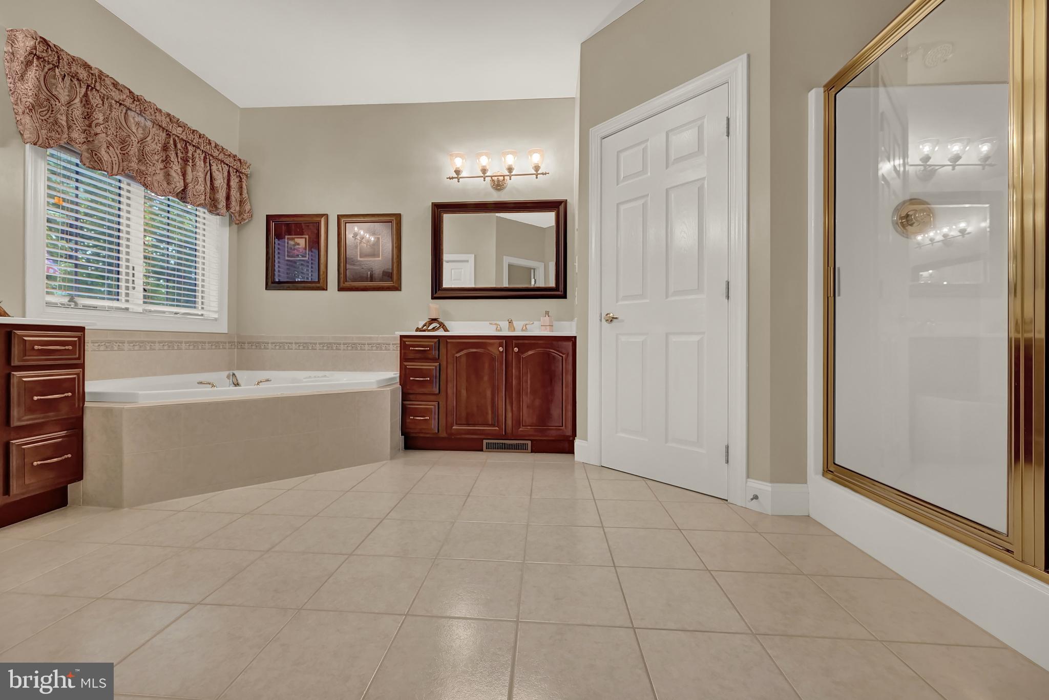 HOPEWELL TWP - Residential