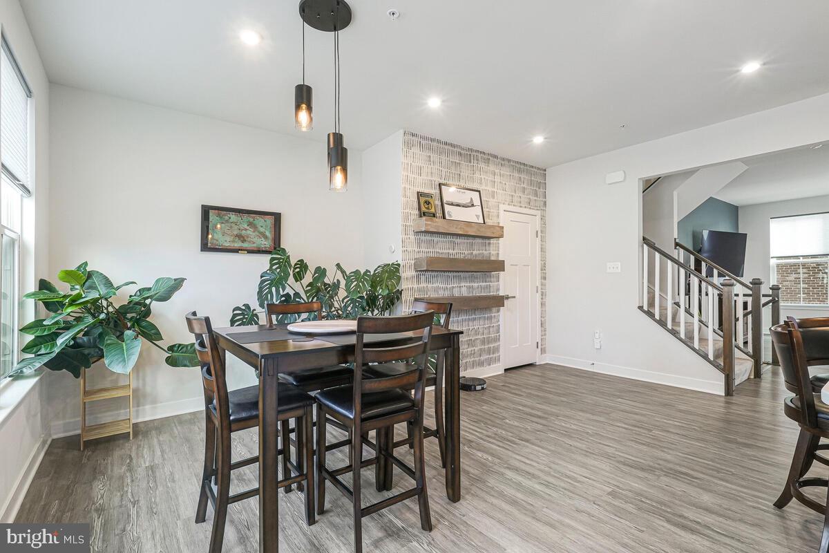 WESTCHESTER SQUARE - Residential Lease