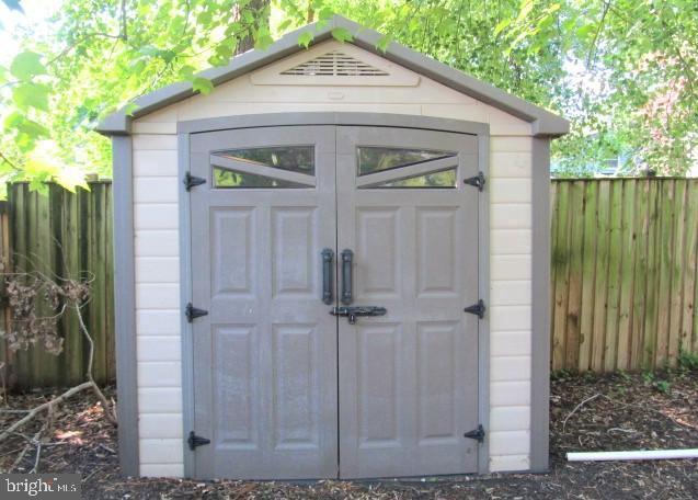 FAIRWAY GARDENS - Residential