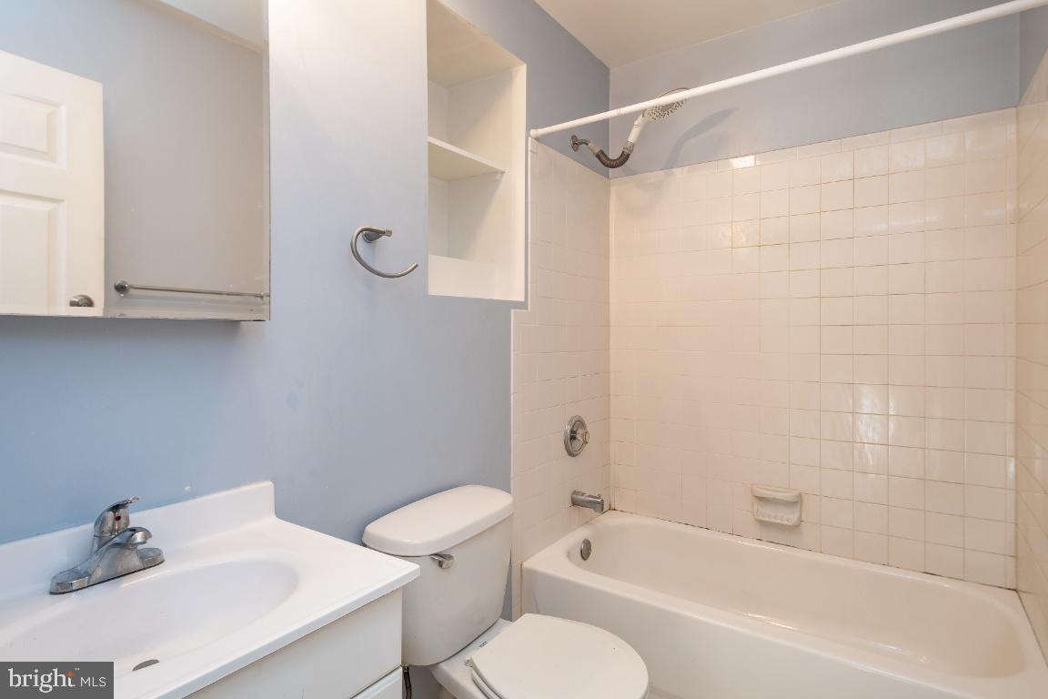 FAIRWAY GARDENS - Residential