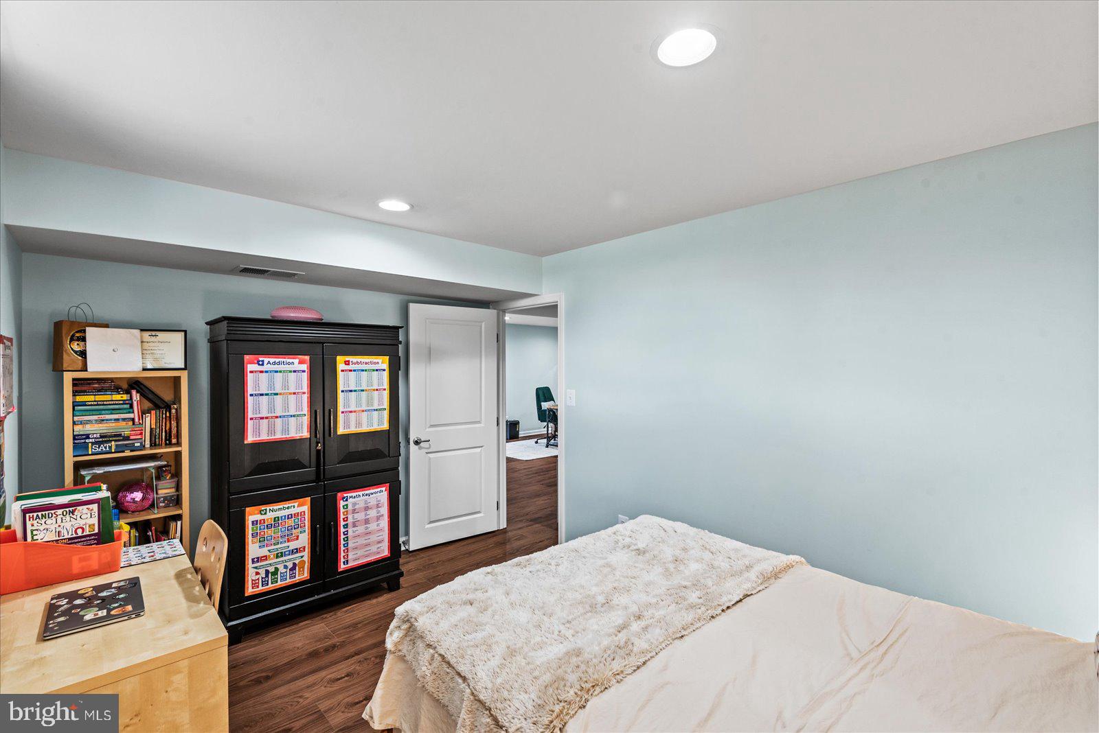 BRENTSMILL - Residential