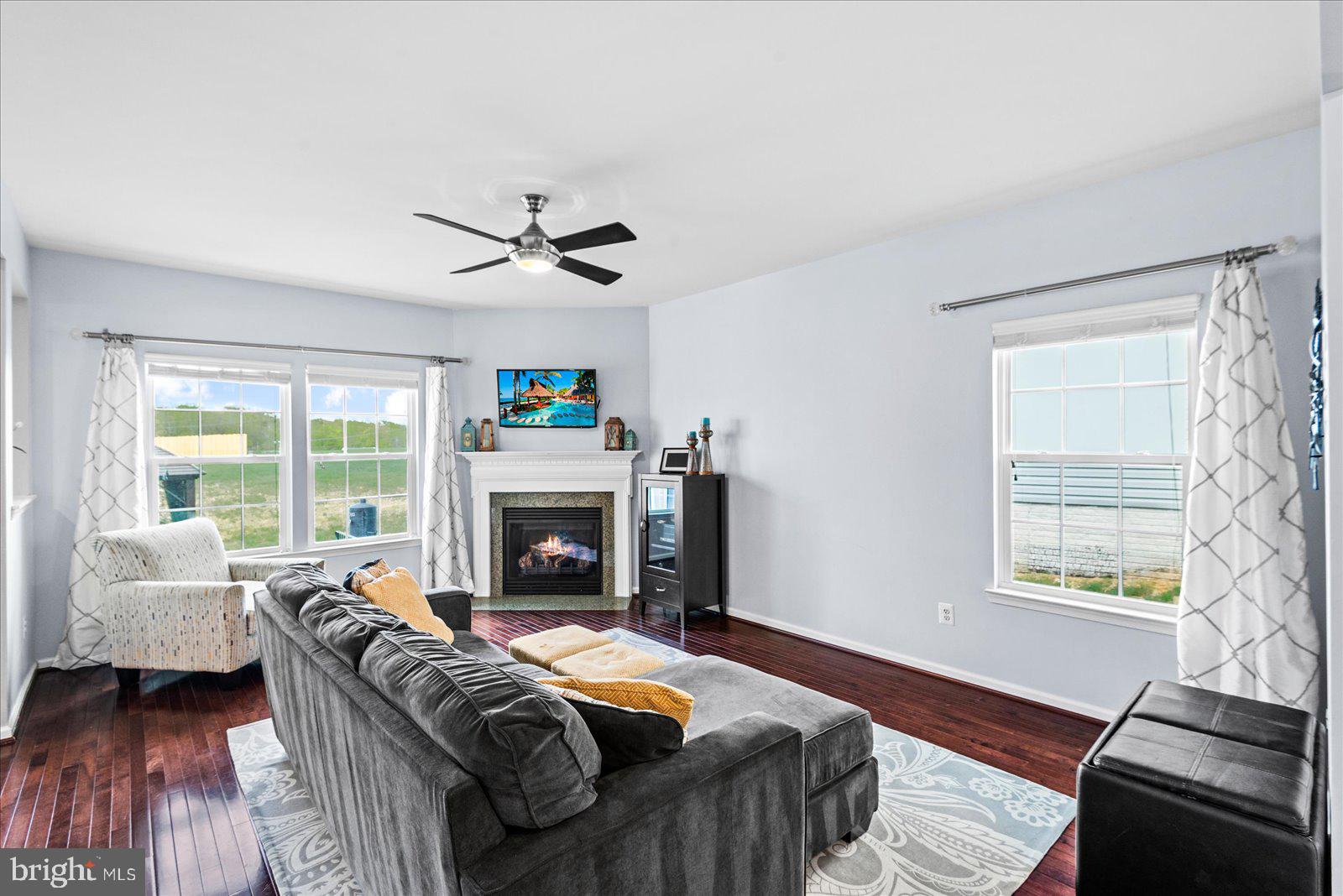 BRENTSMILL - Residential