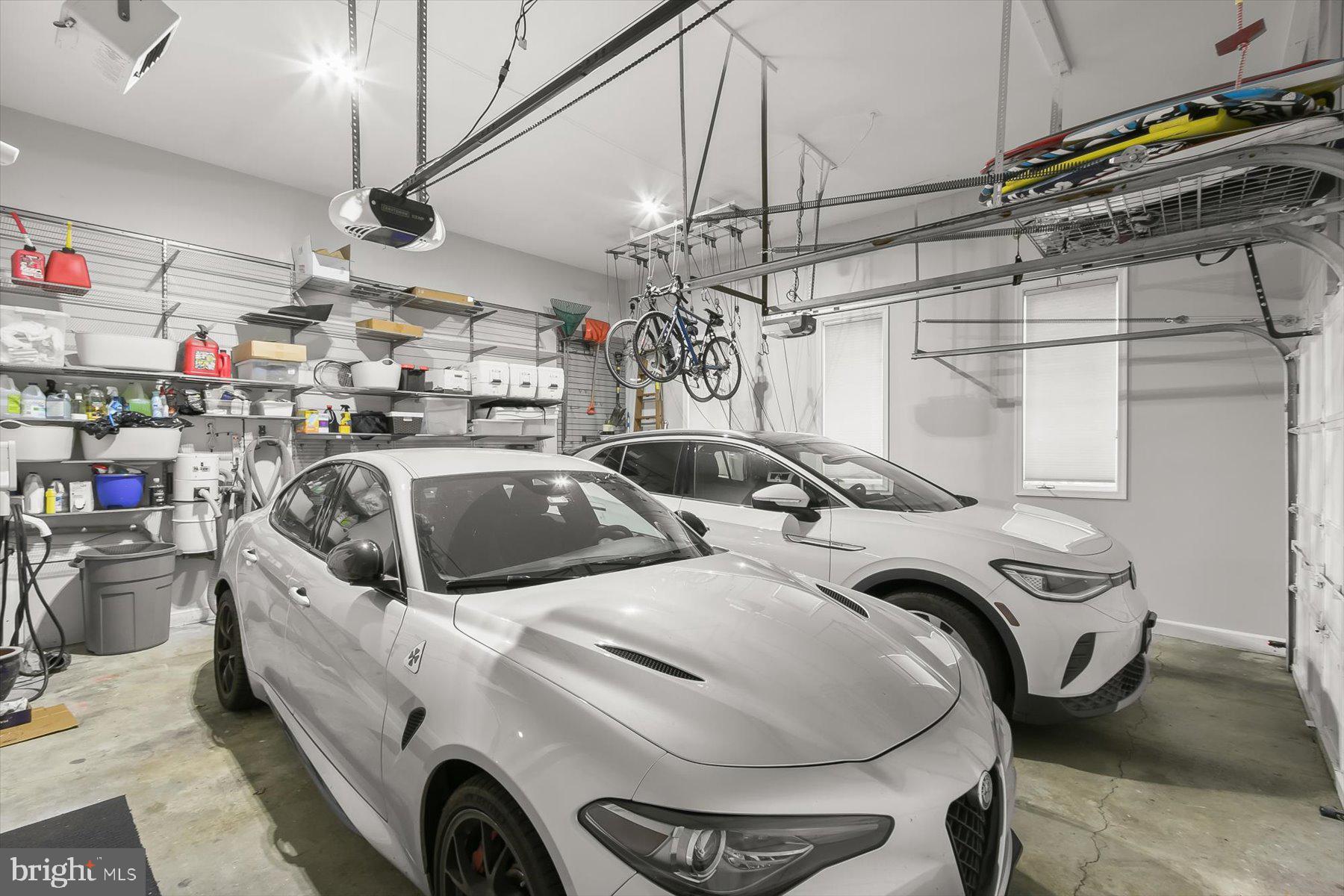 CARDEROCK SPRINGS - Residential