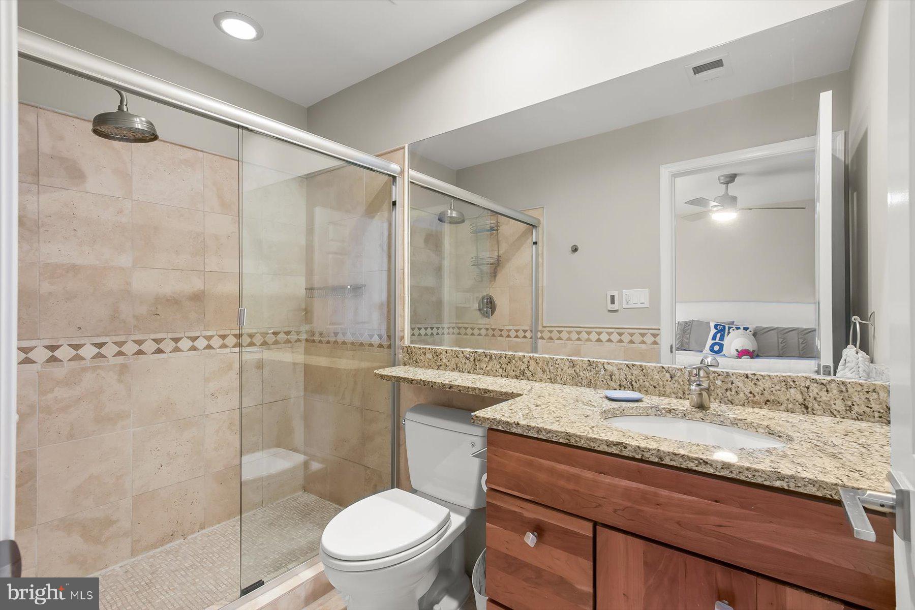 CARDEROCK SPRINGS - Residential