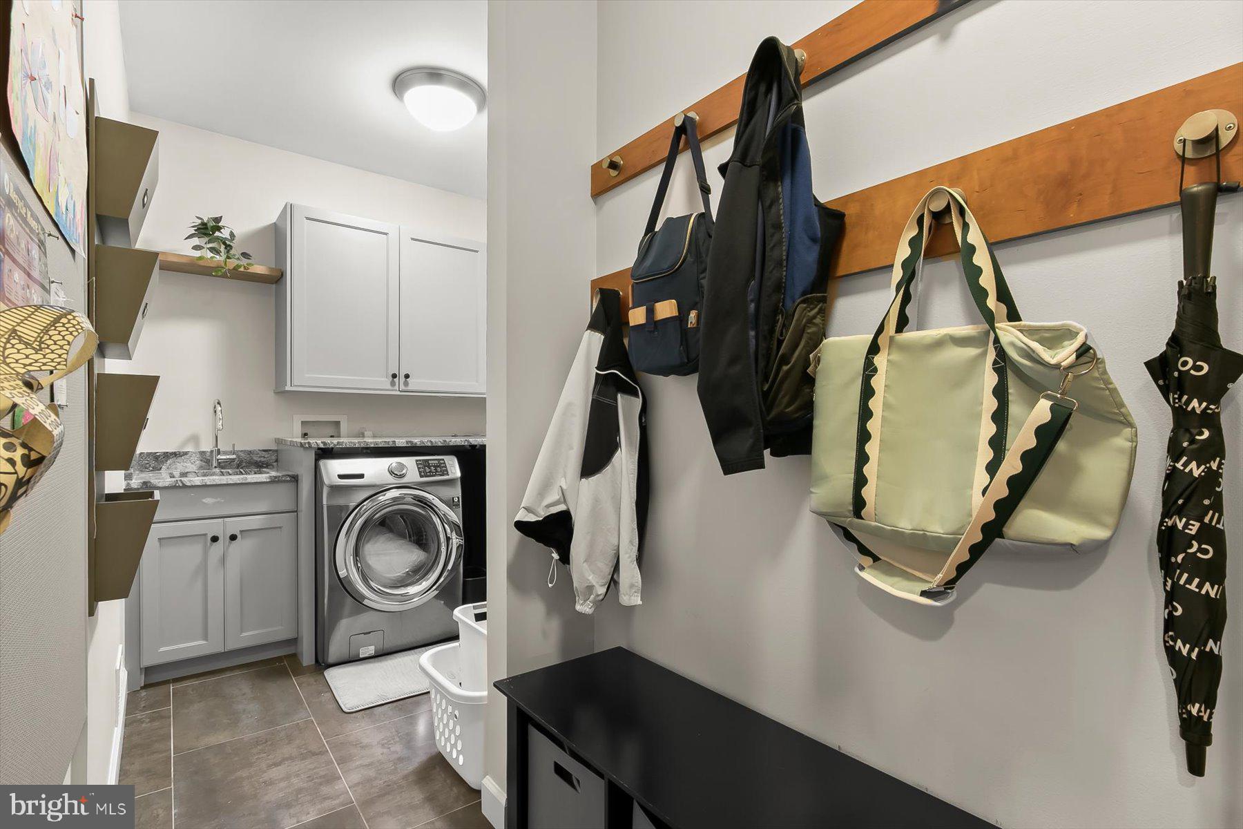 CARDEROCK SPRINGS - Residential