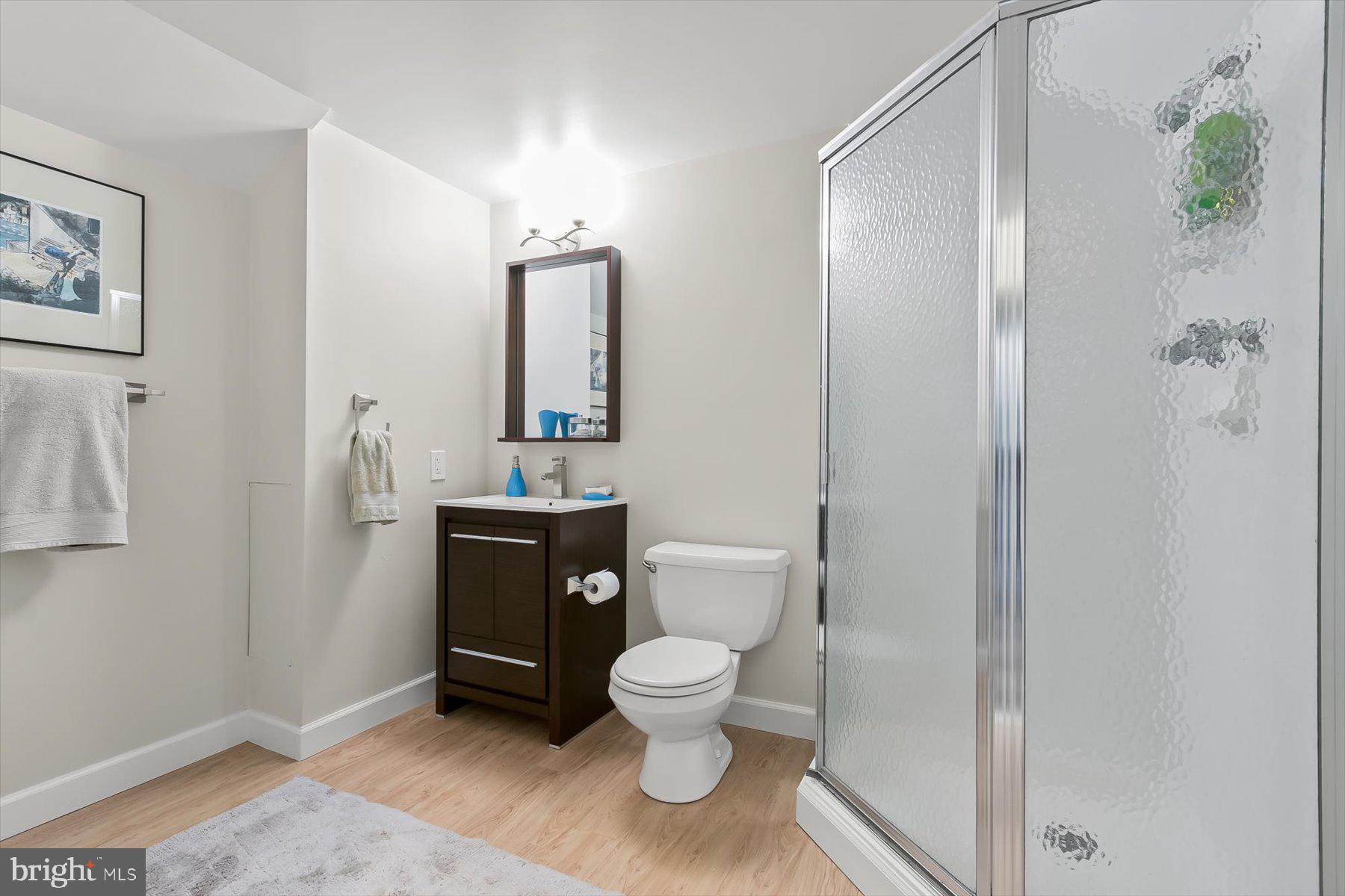 CARDEROCK SPRINGS - Residential