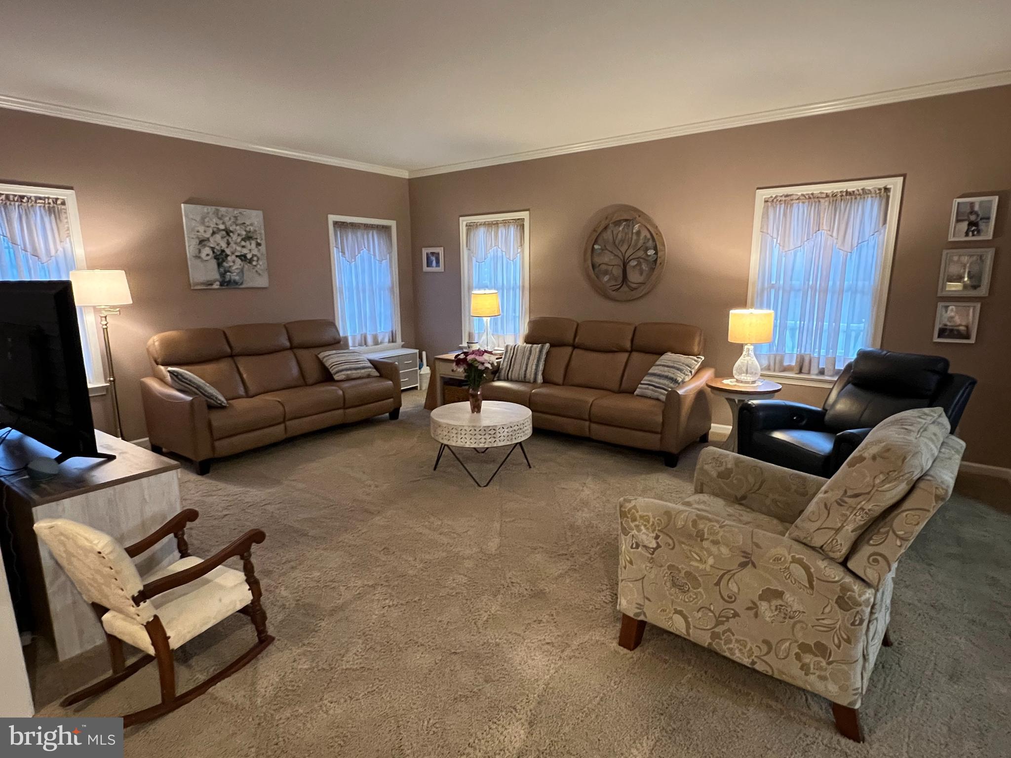 HAMPDEN HEIGHTS - Residential