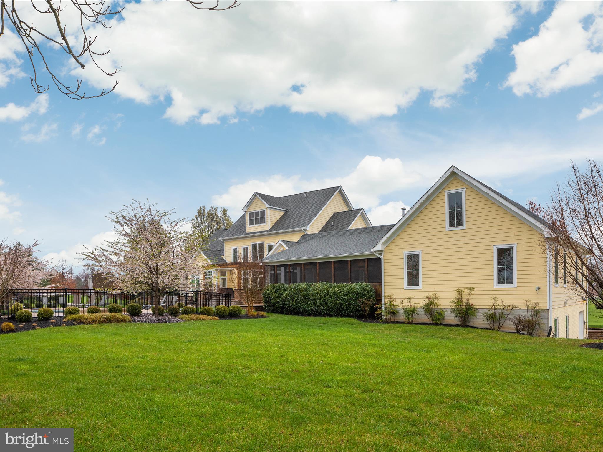 CATOCTIN CREEKS - Residential