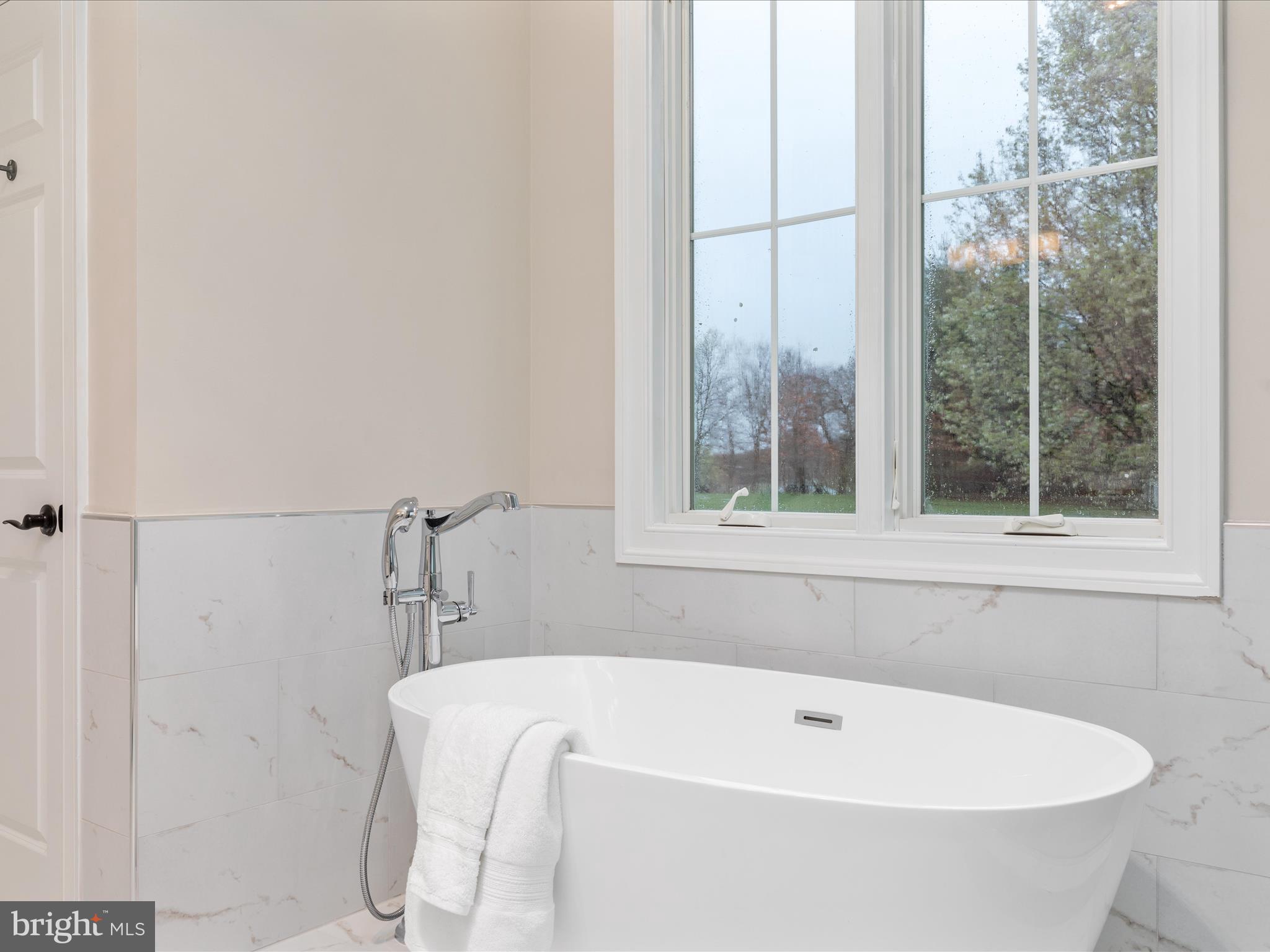 CATOCTIN CREEKS - Residential