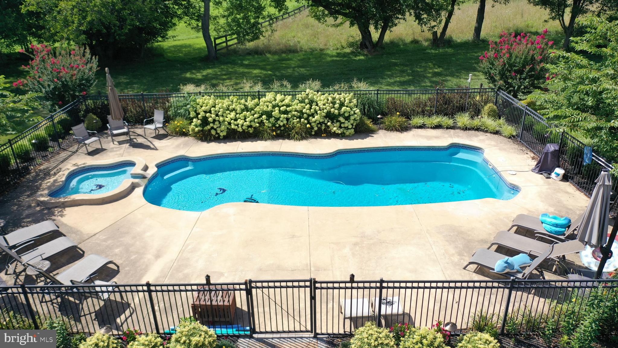 CATOCTIN CREEKS - Residential