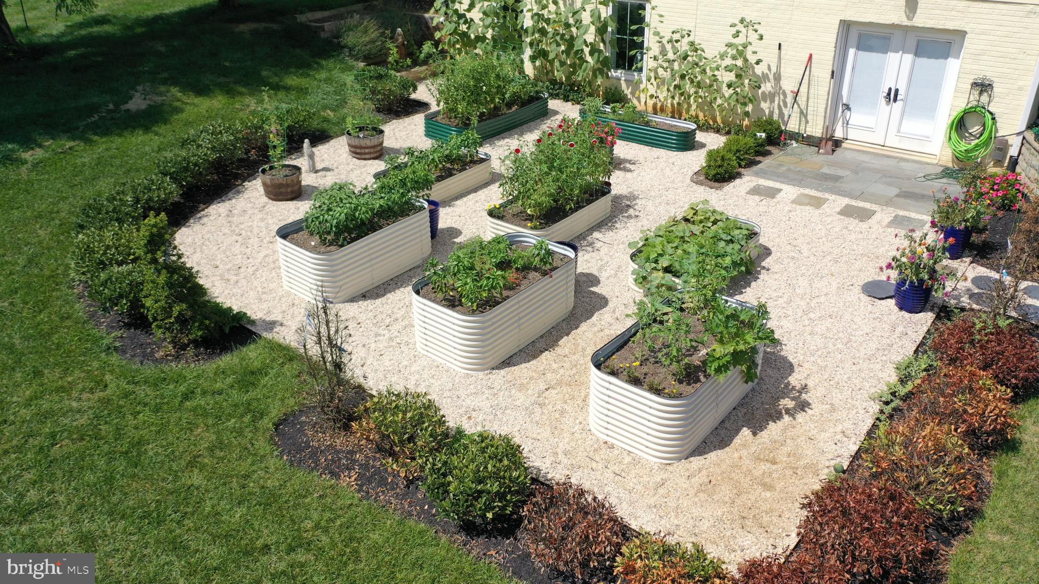 CATOCTIN CREEKS - Residential