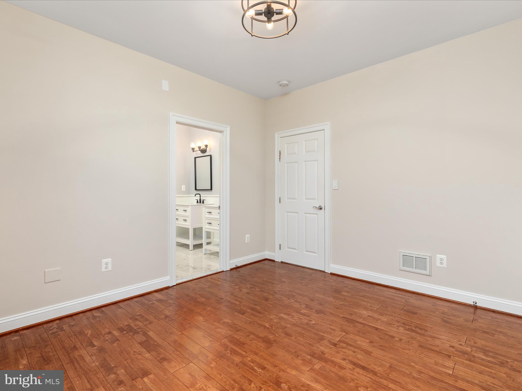 CATOCTIN CREEKS - Residential