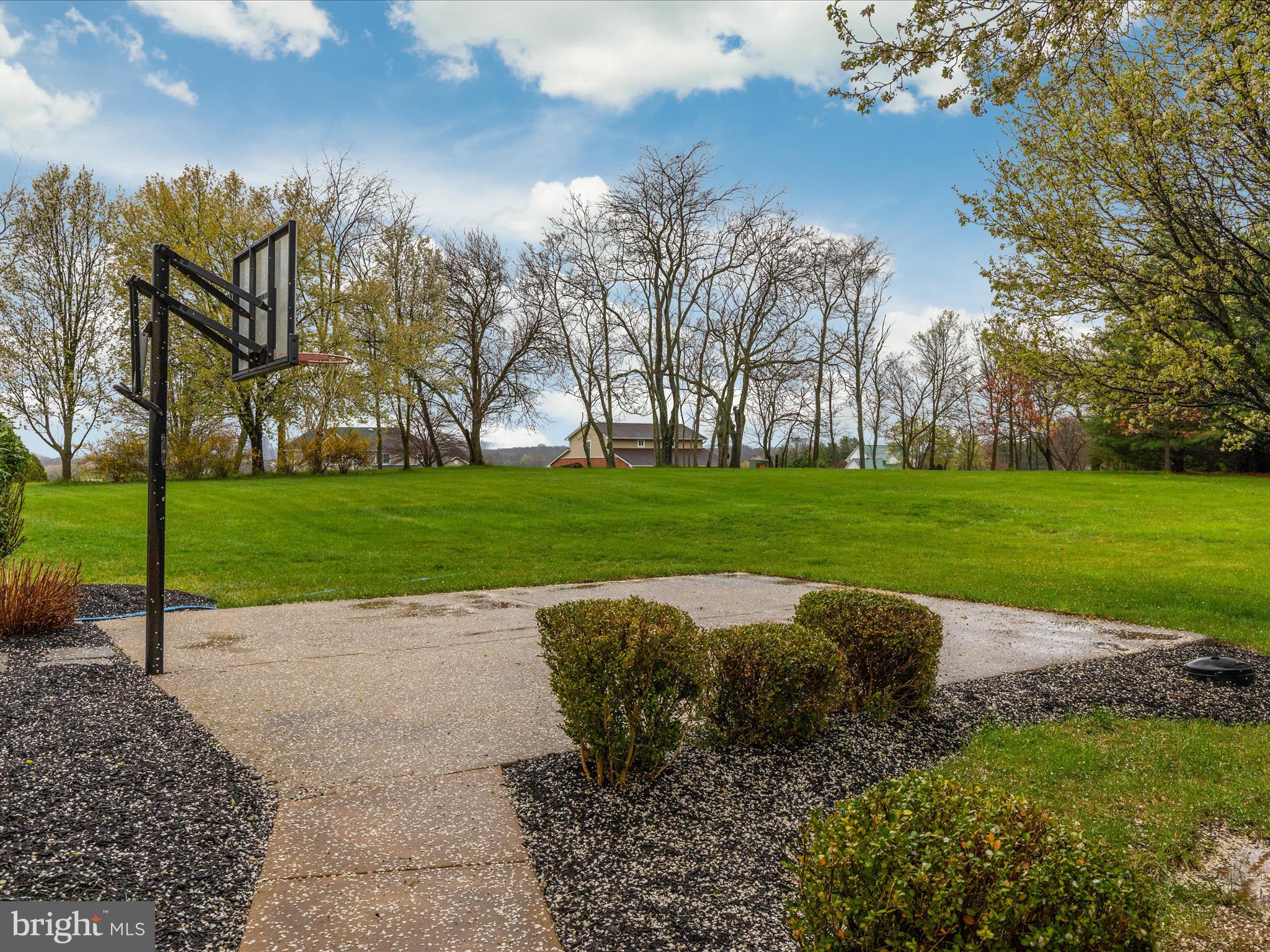 CATOCTIN CREEKS - Residential