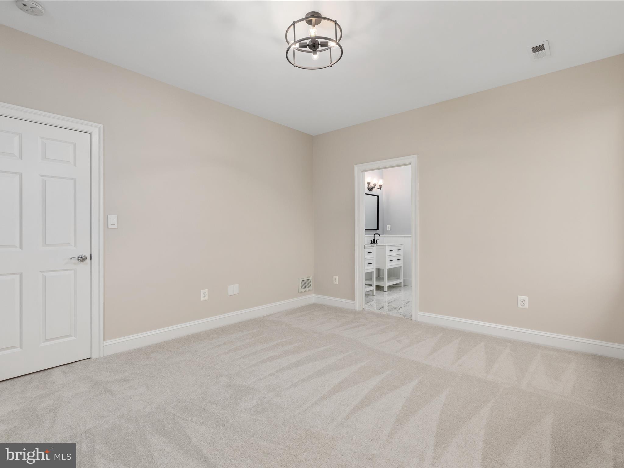 CATOCTIN CREEKS - Residential