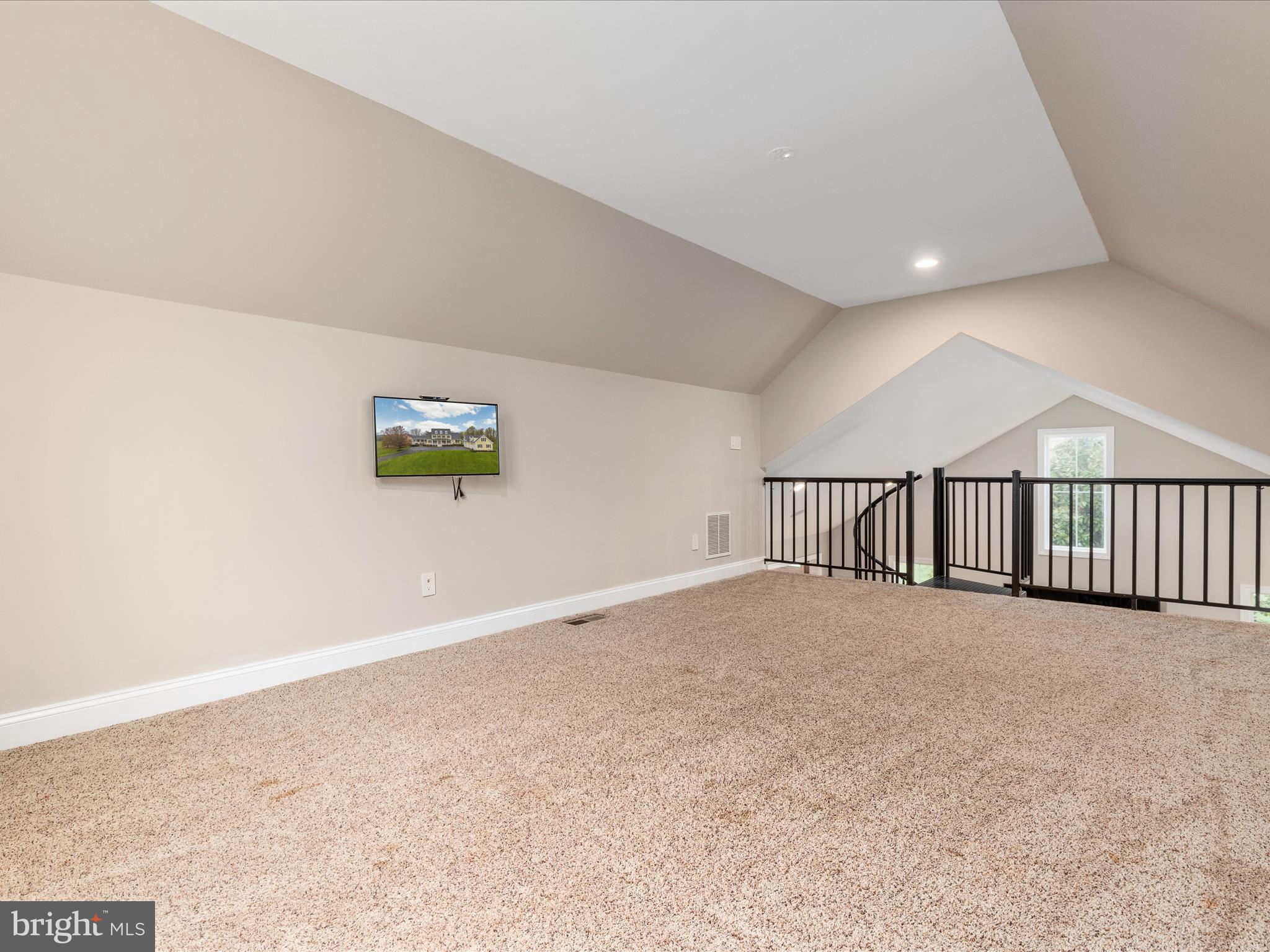 CATOCTIN CREEKS - Residential