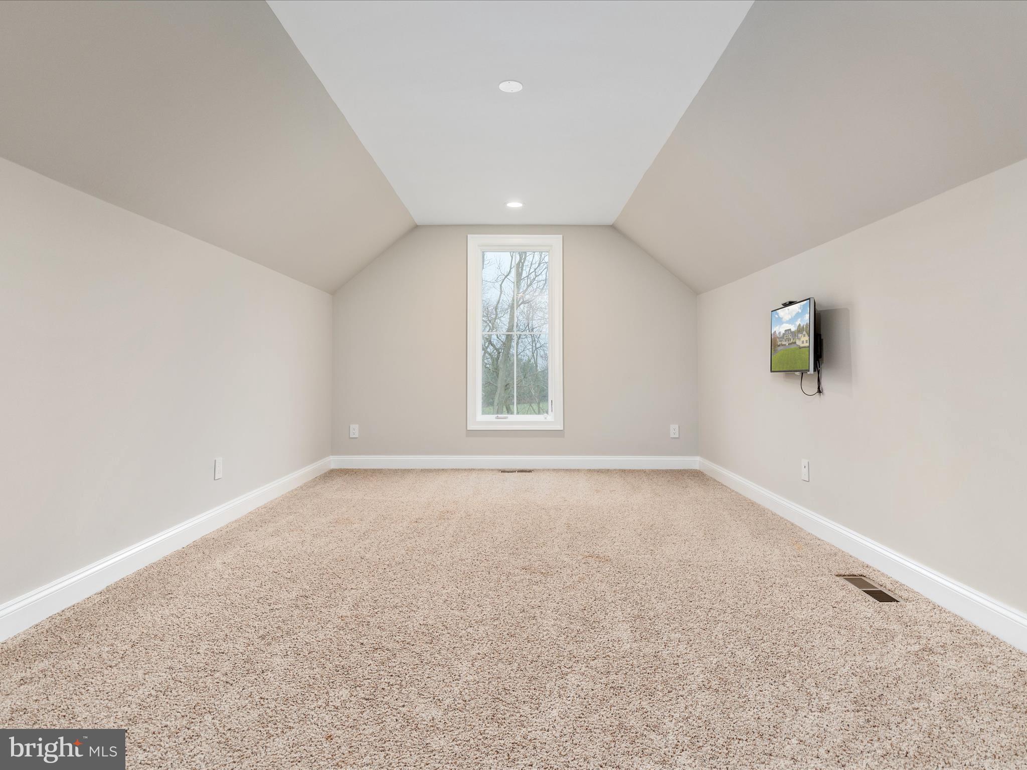 CATOCTIN CREEKS - Residential