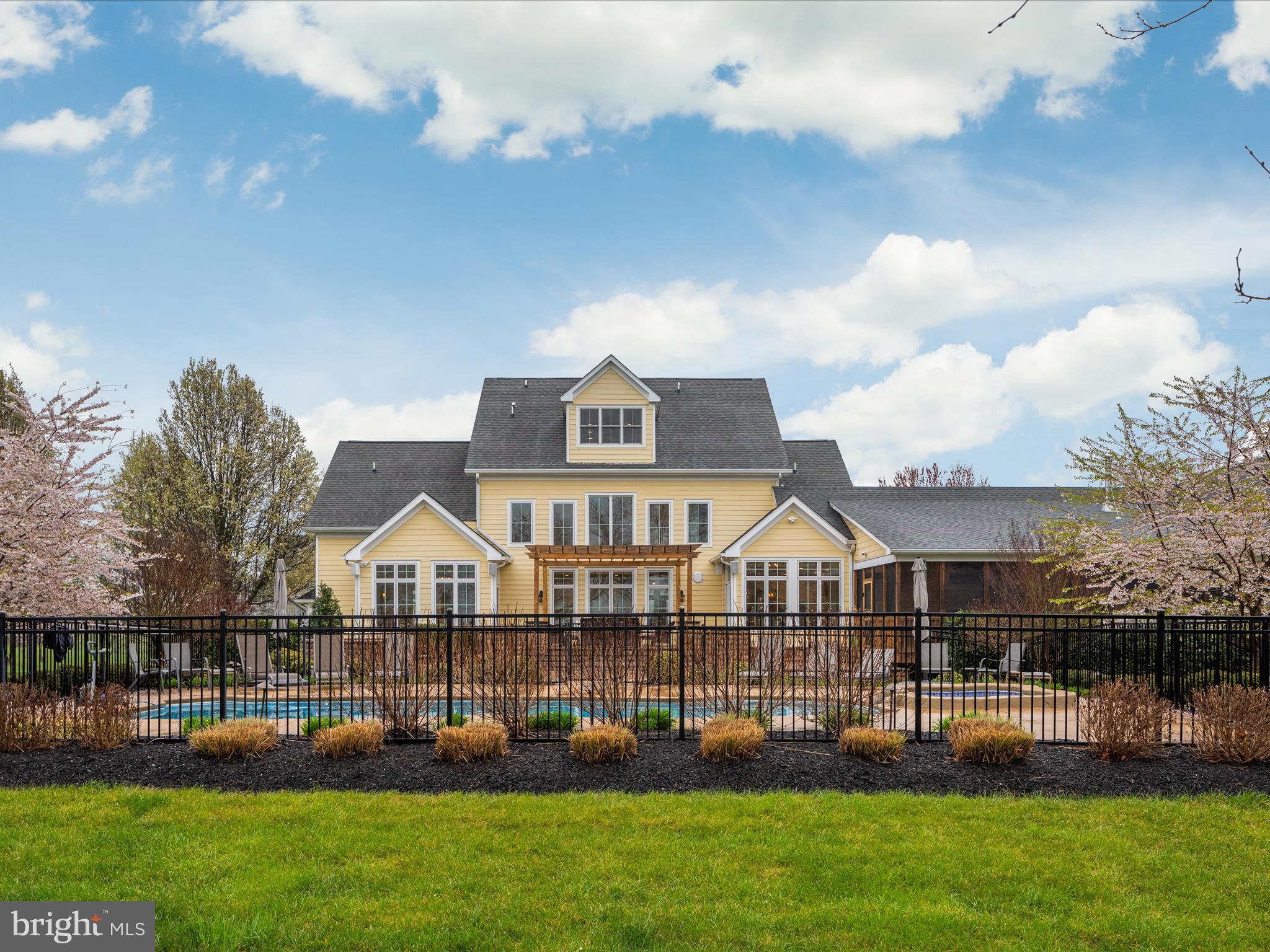 CATOCTIN CREEKS - Residential