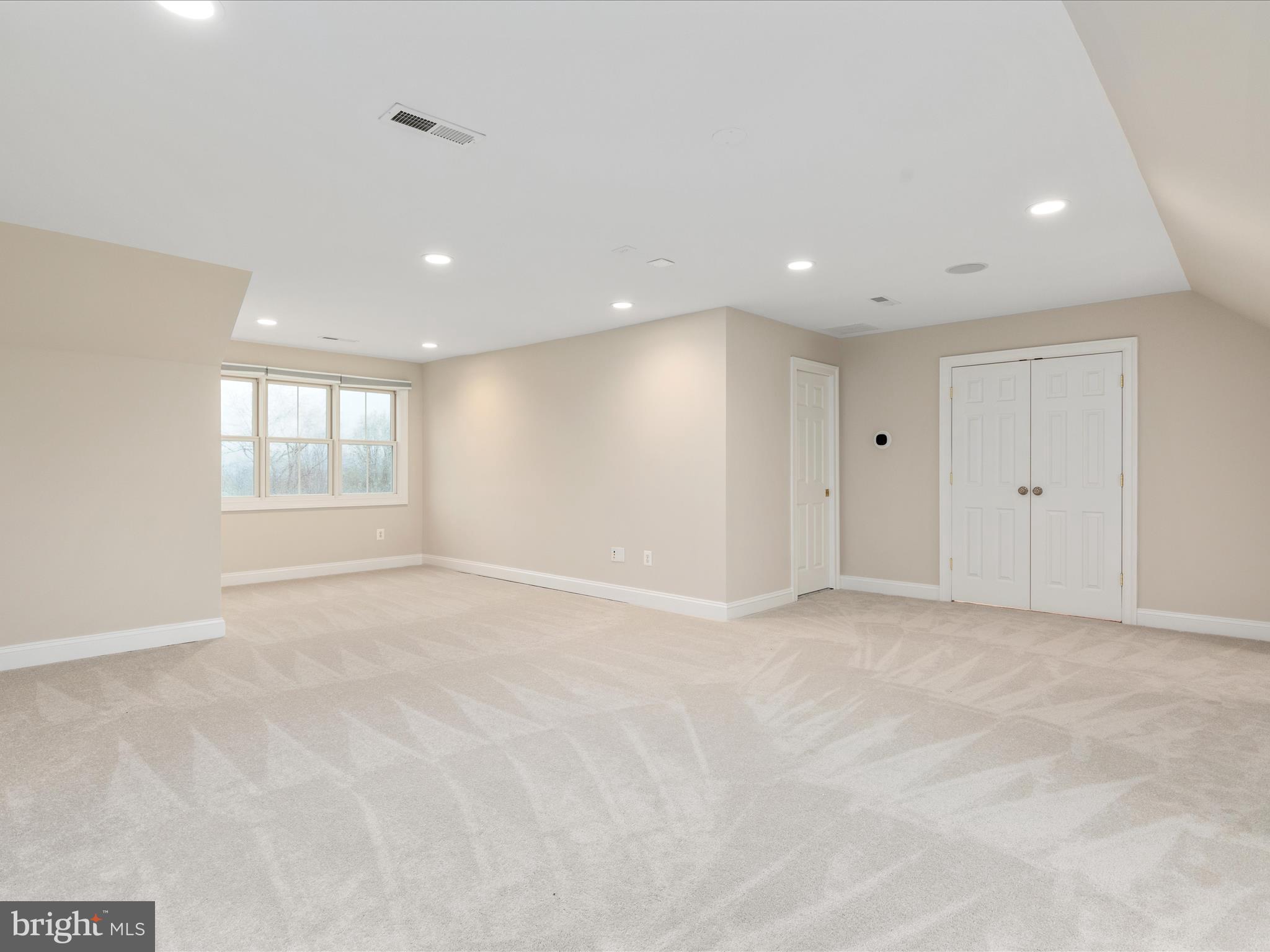 CATOCTIN CREEKS - Residential