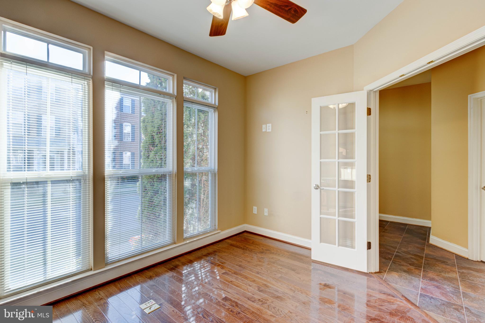 SUMMIT CHASE - Residential Lease