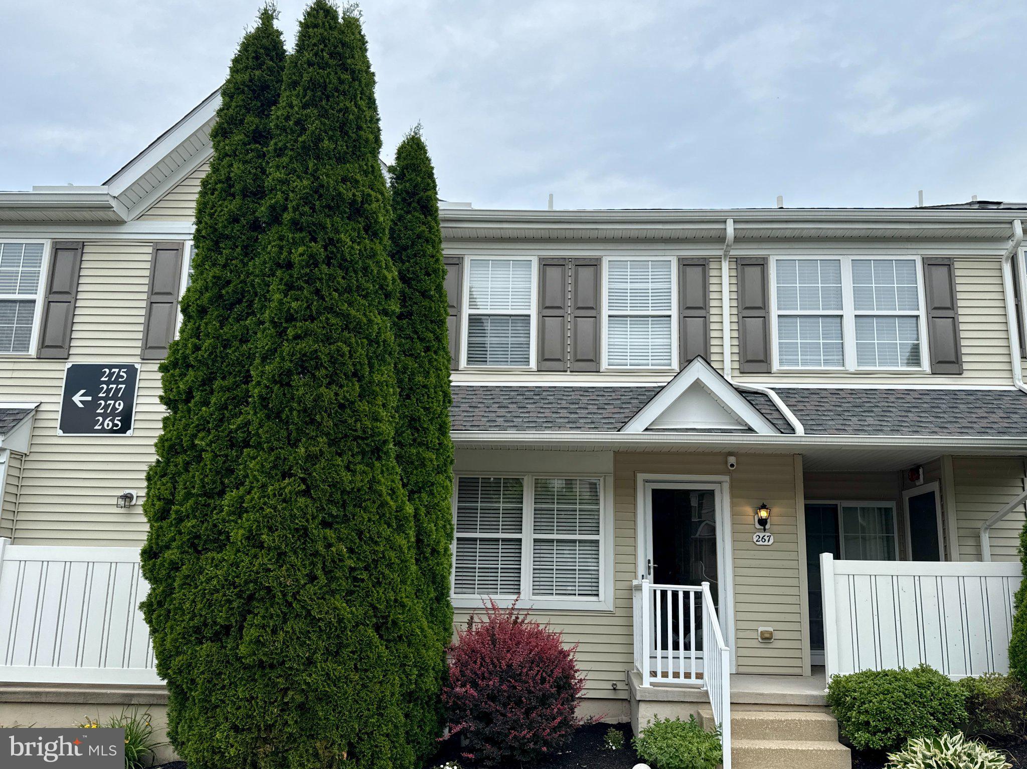 267 FLAGSTONE ROAD 6