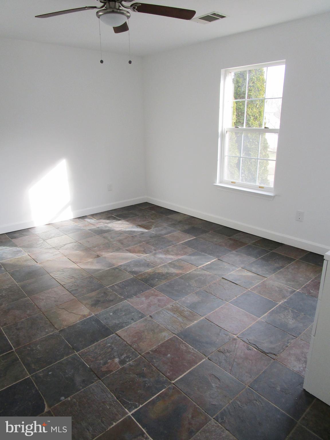 WAYSIDE VILLAGE - Residential