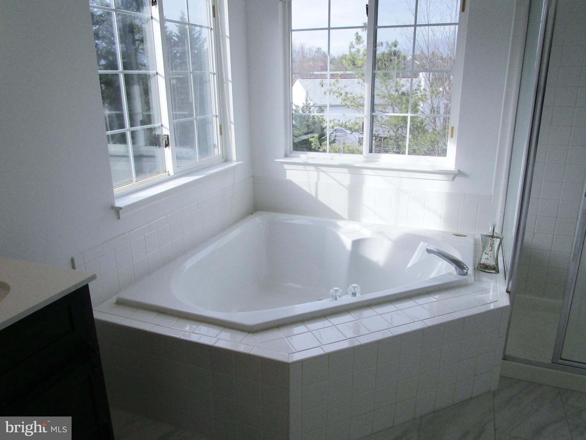 WAYSIDE VILLAGE - Residential