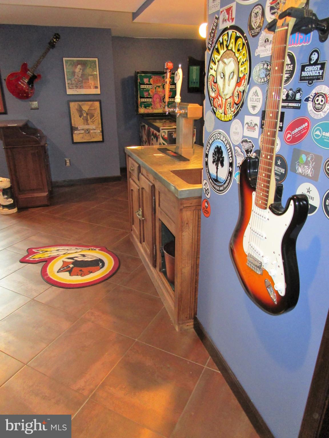 WAYSIDE VILLAGE - Residential