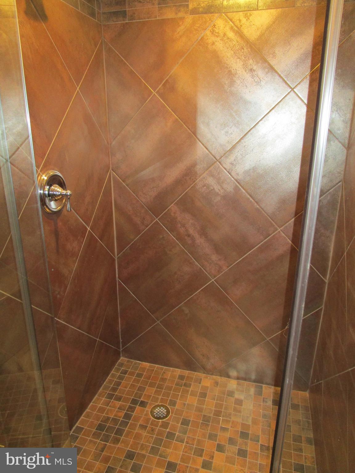 WAYSIDE VILLAGE - Residential