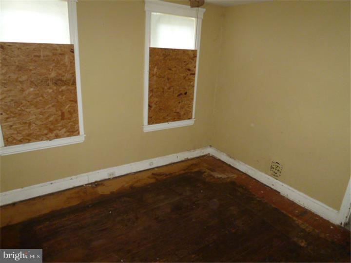 PHILADELPHIA (SOUTHWEST) - Residential