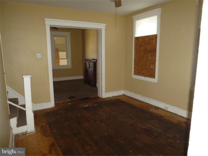 PHILADELPHIA (SOUTHWEST) - Residential