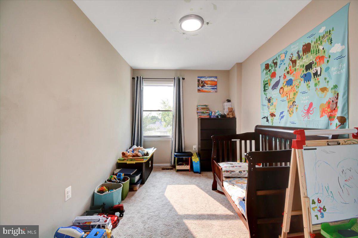 VILLAGE OF TALL OAKS - Residential Lease