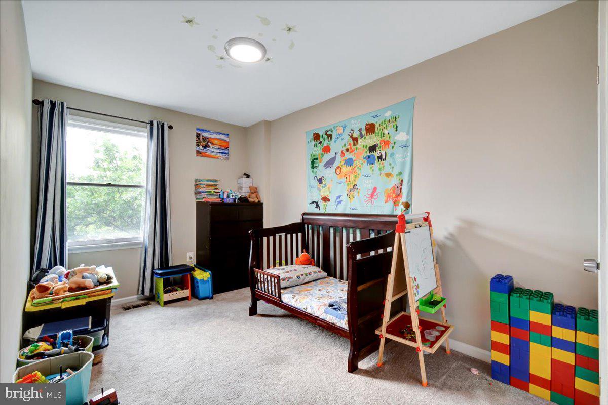 VILLAGE OF TALL OAKS - Residential Lease