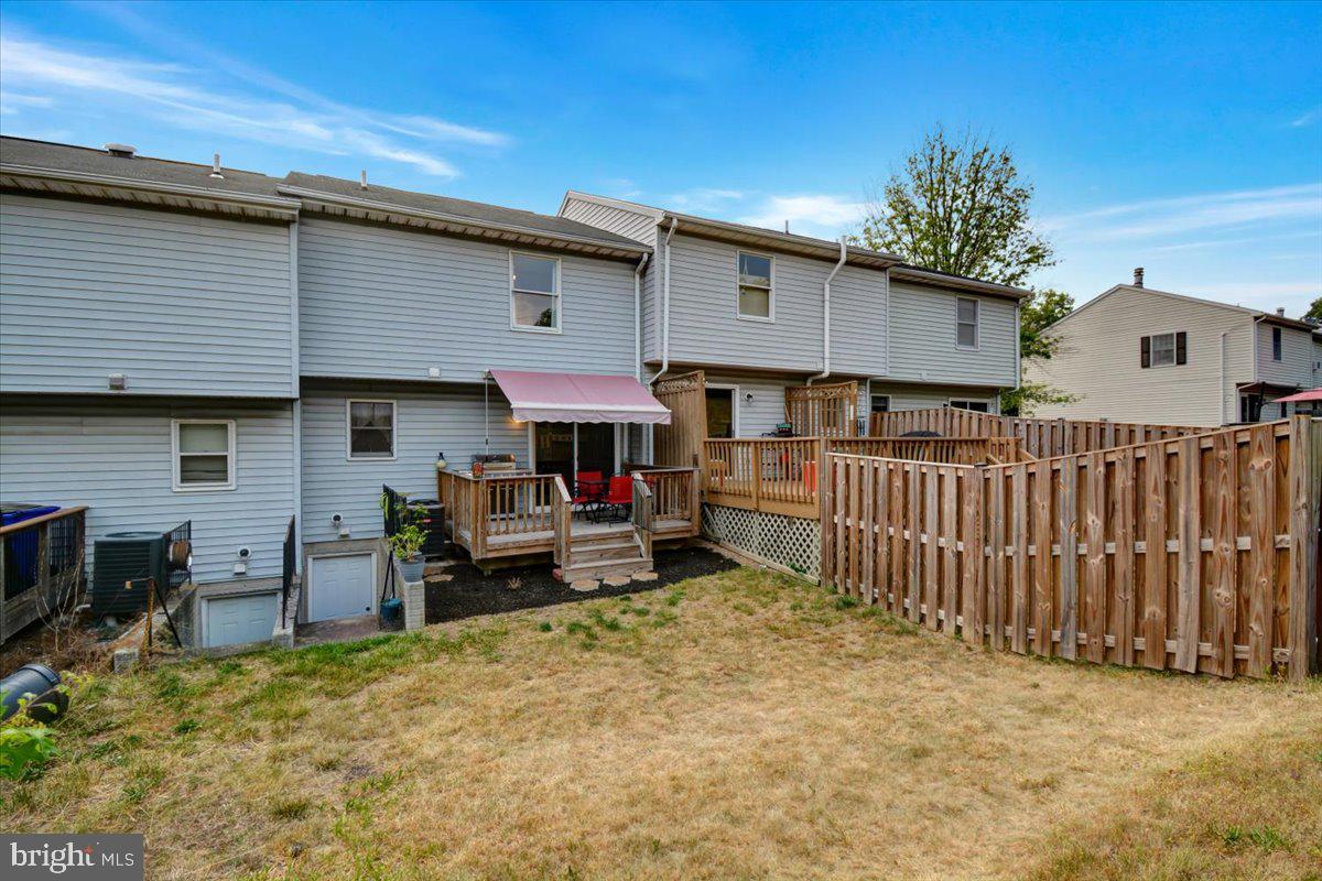 VILLAGE OF TALL OAKS - Residential Lease