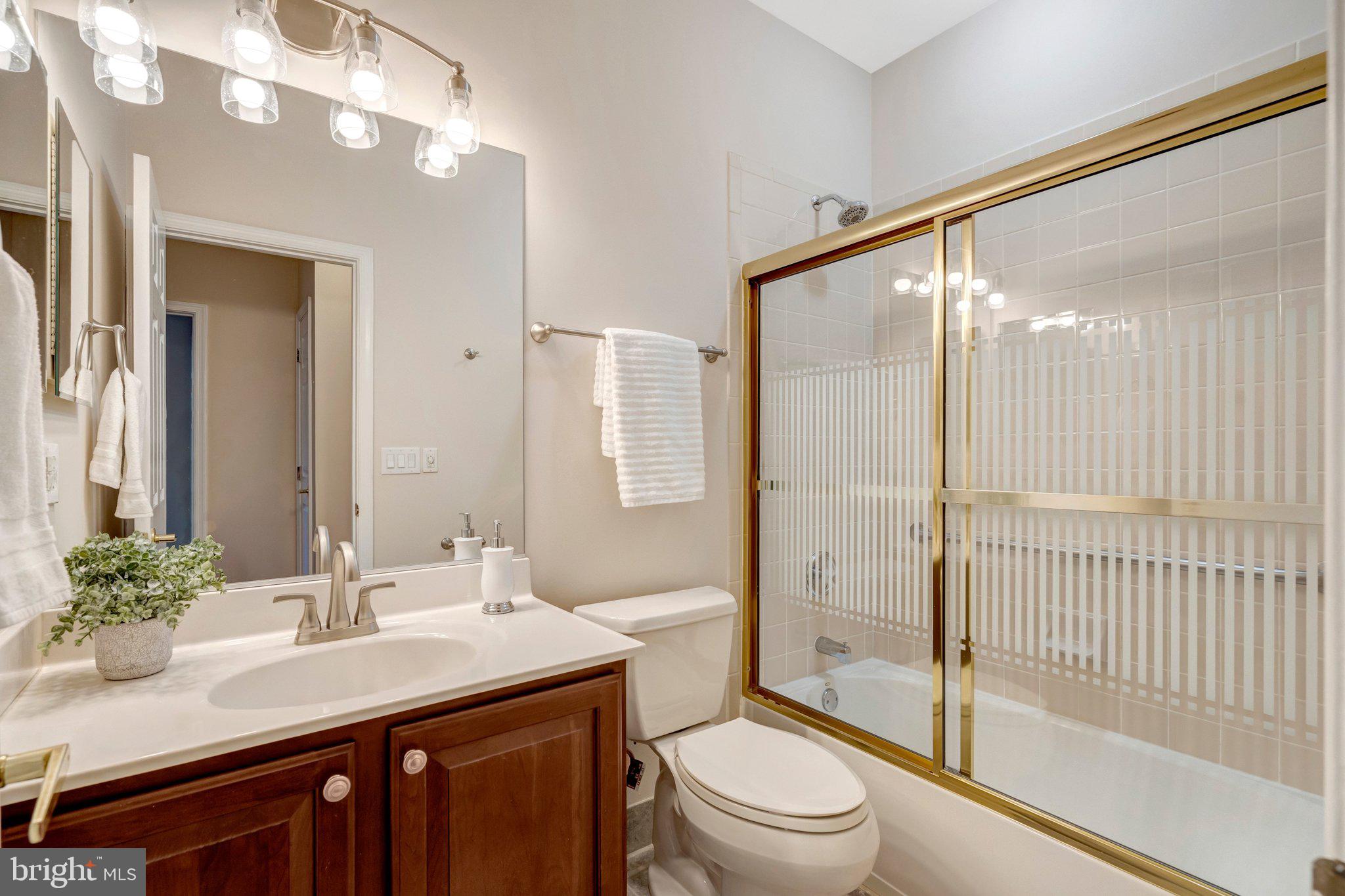 HERITAGE HUNT - Residential