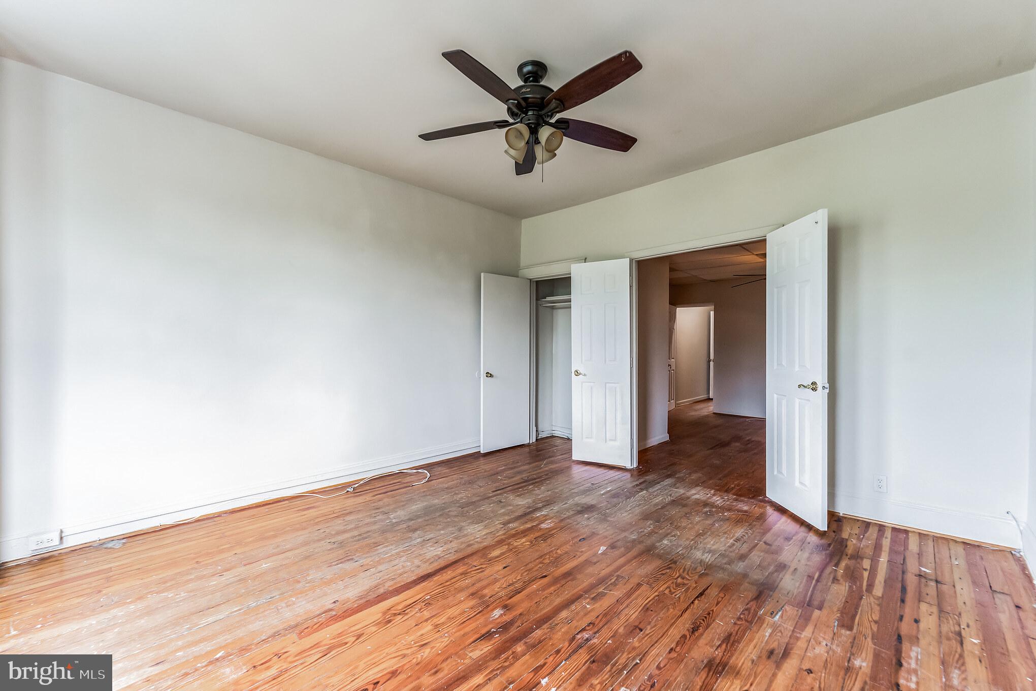 CLIFTON PARK - Residential Lease