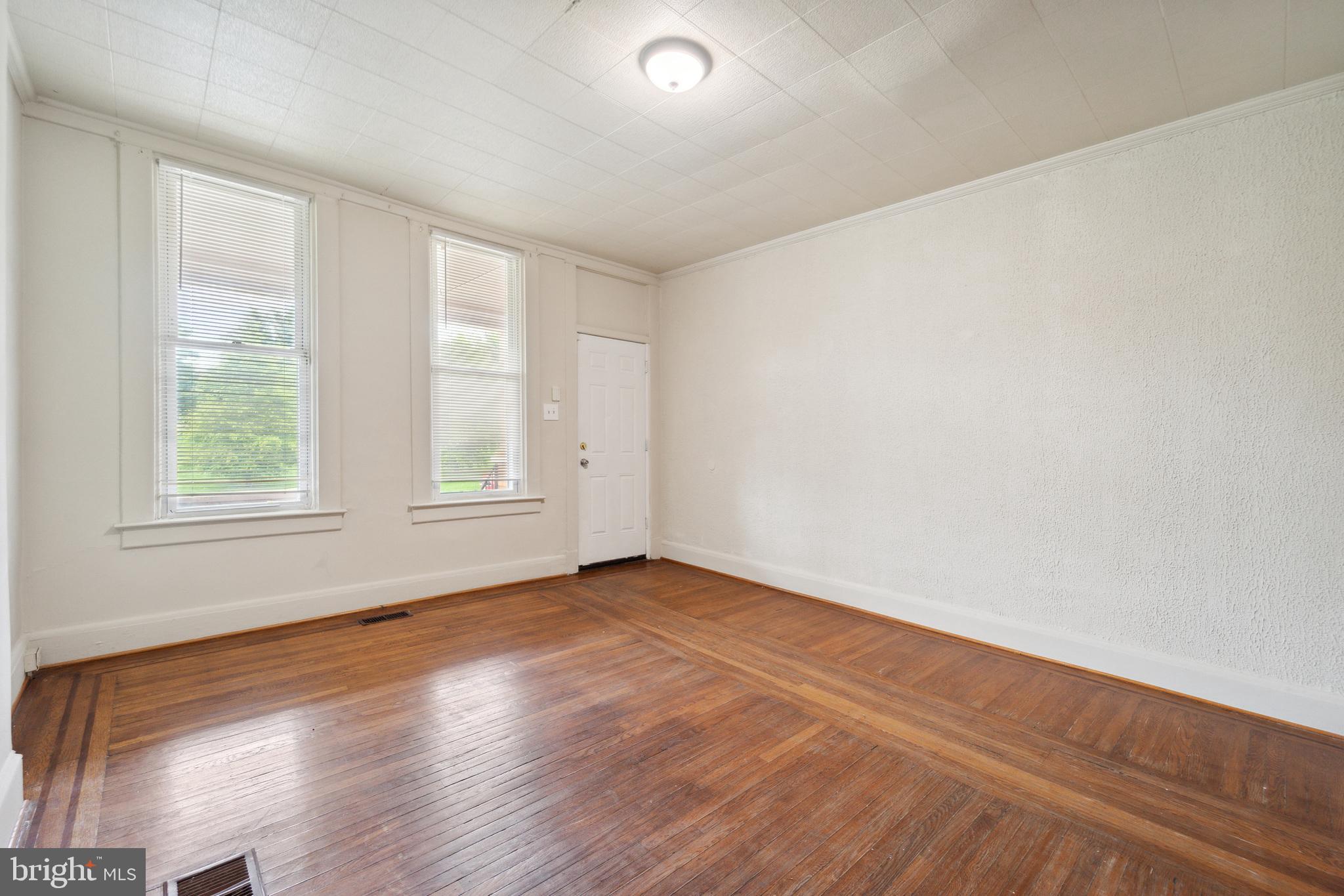 CLIFTON PARK - Residential Lease