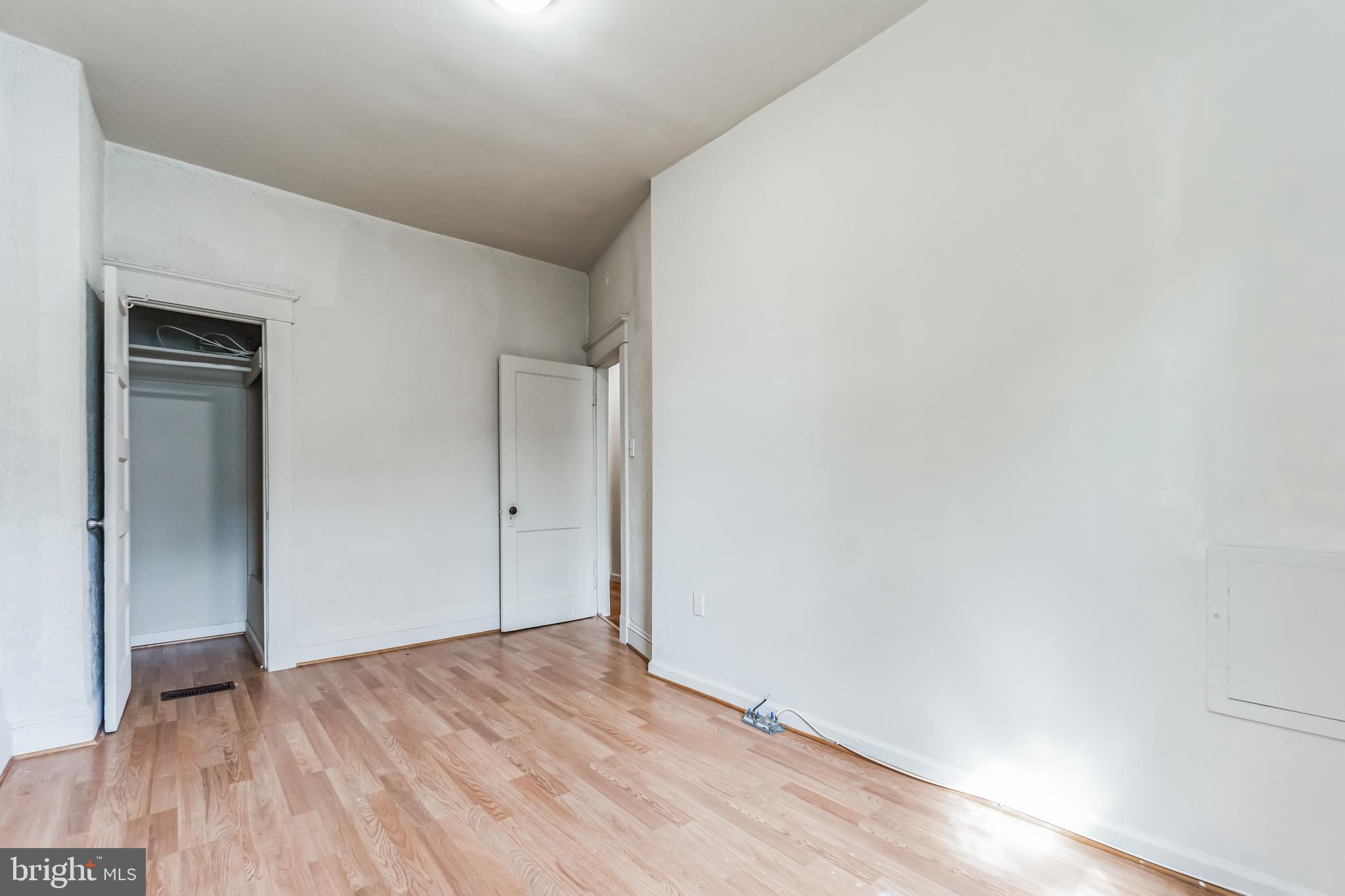 CLIFTON PARK - Residential Lease