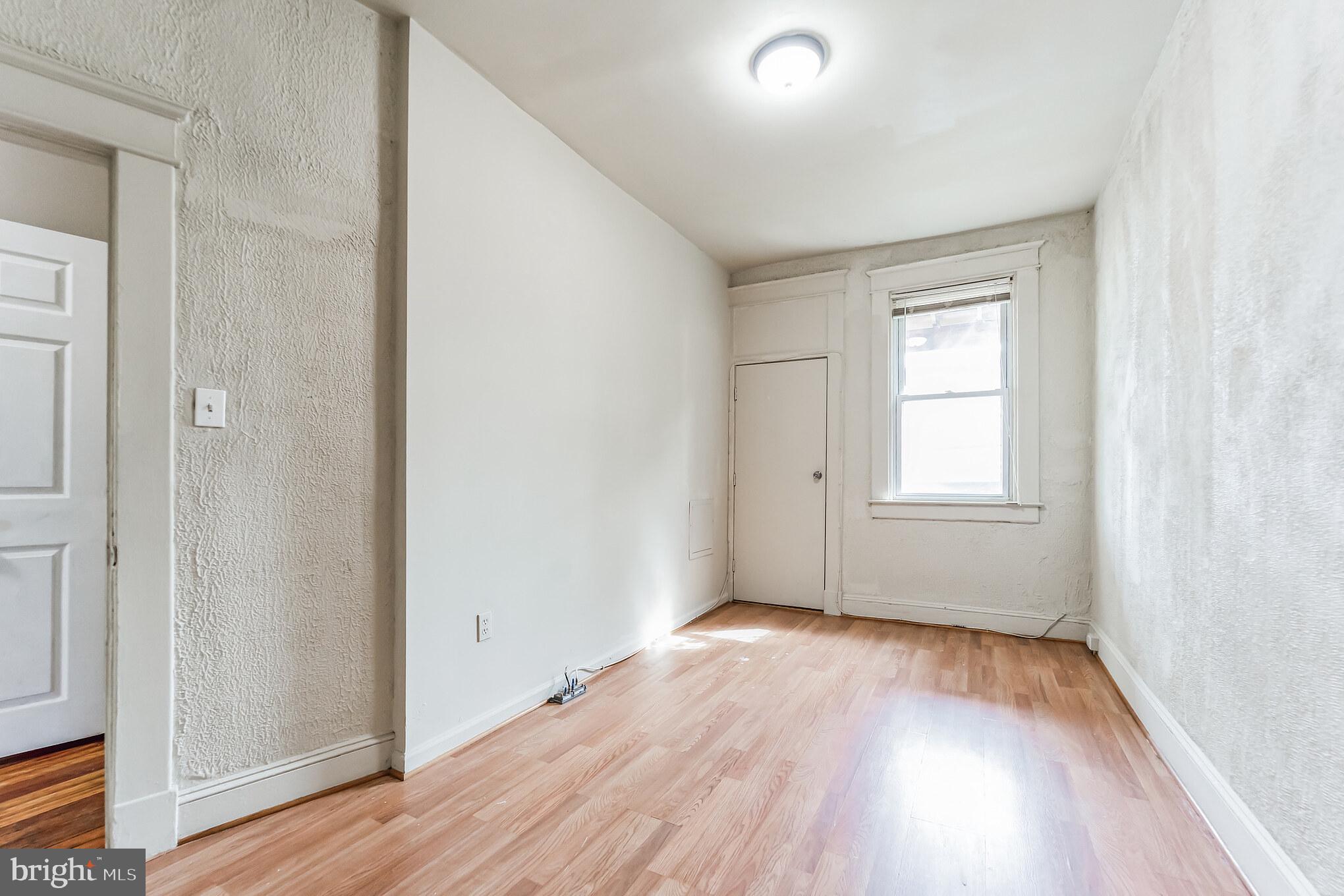 CLIFTON PARK - Residential Lease