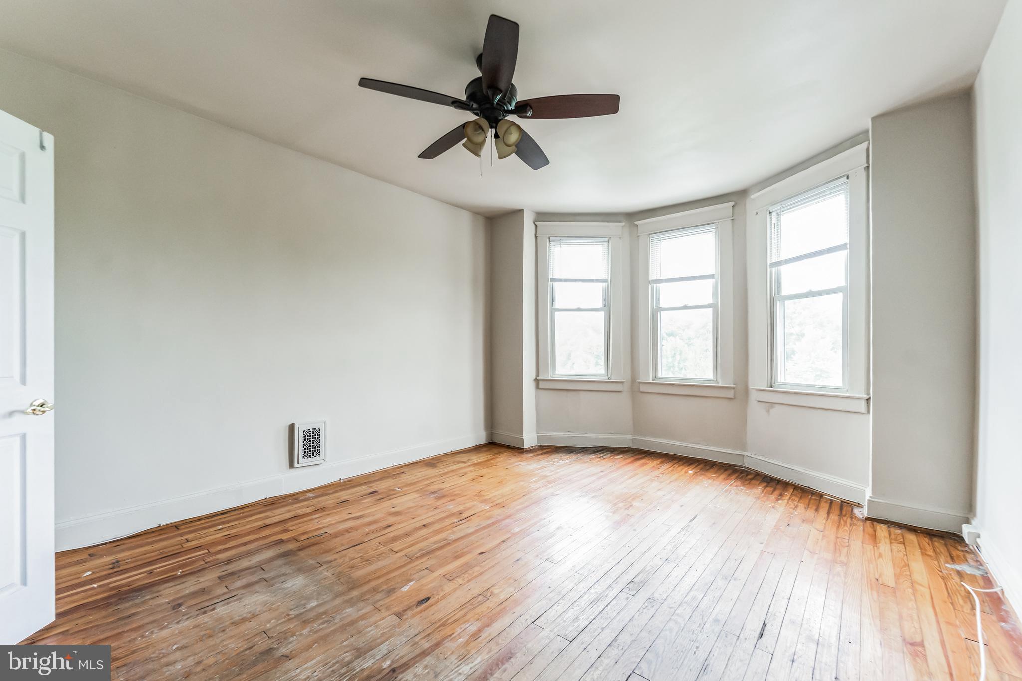 CLIFTON PARK - Residential Lease