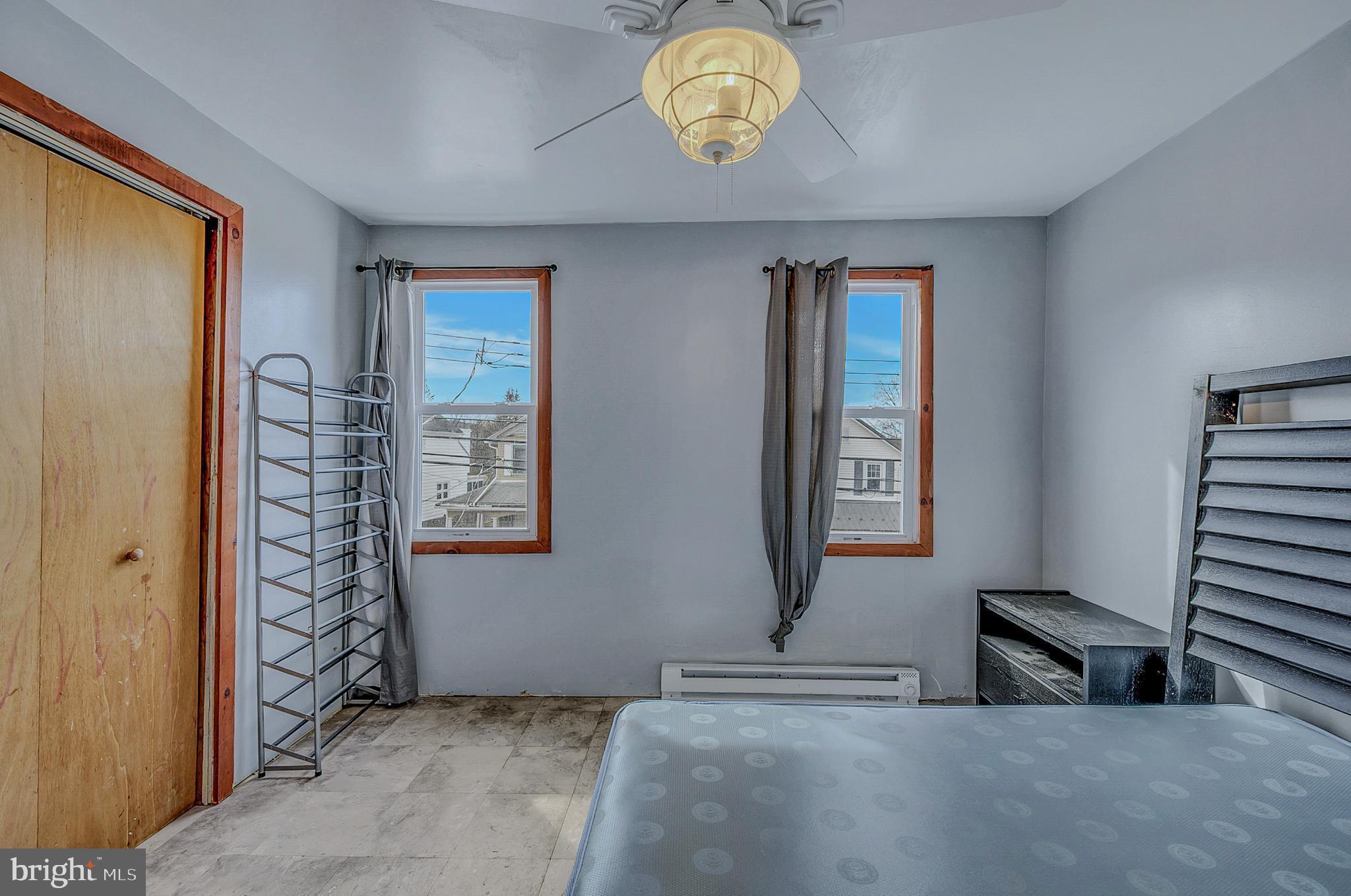 MOUNTAIN TOP - Residential