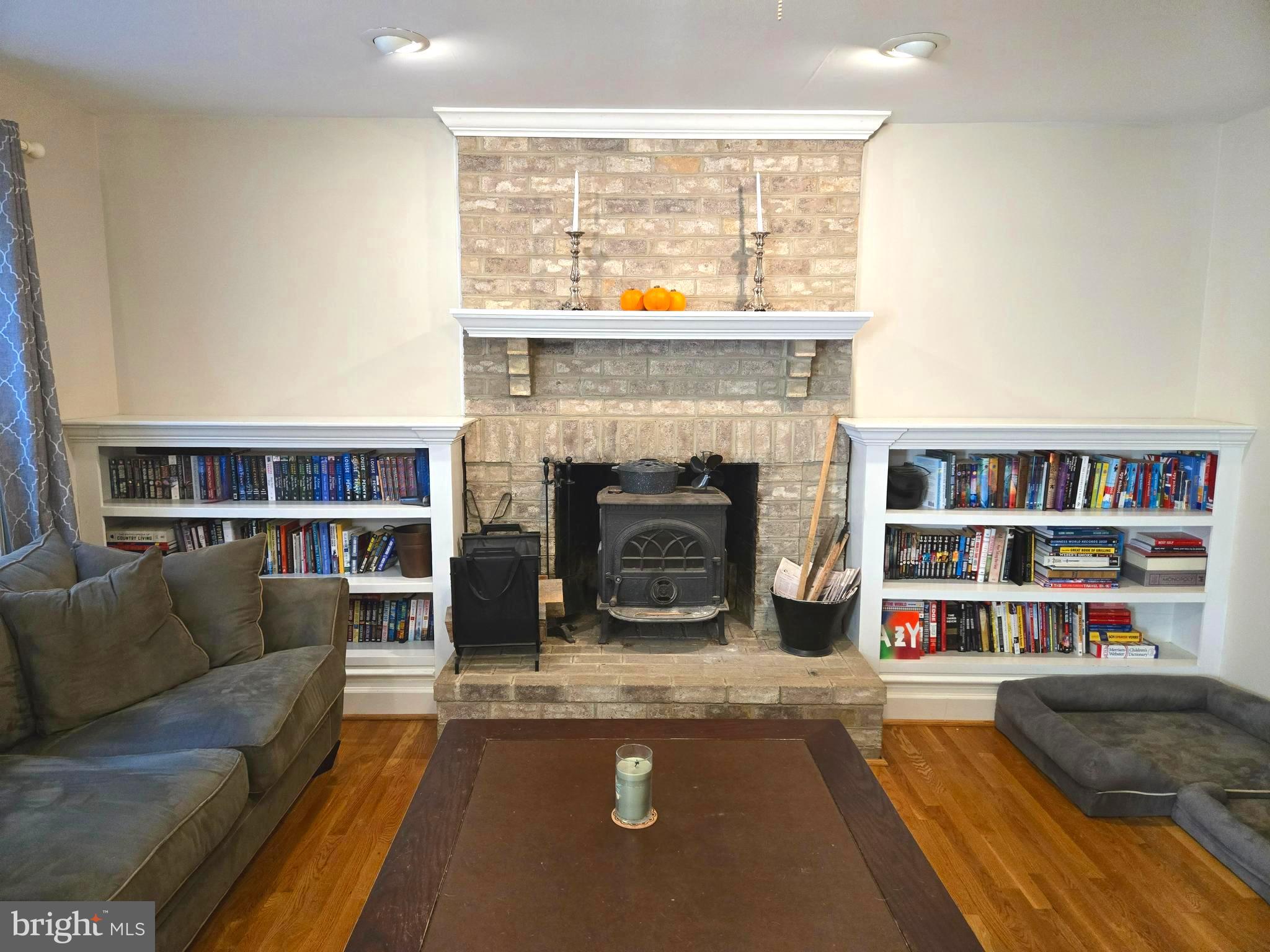 GLENN MEADOWS - Residential