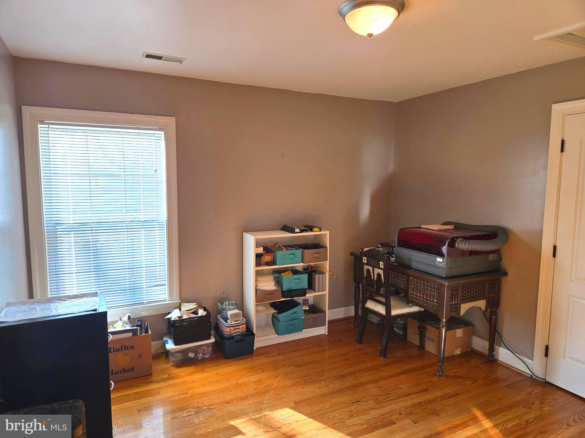 GLENN MEADOWS - Residential